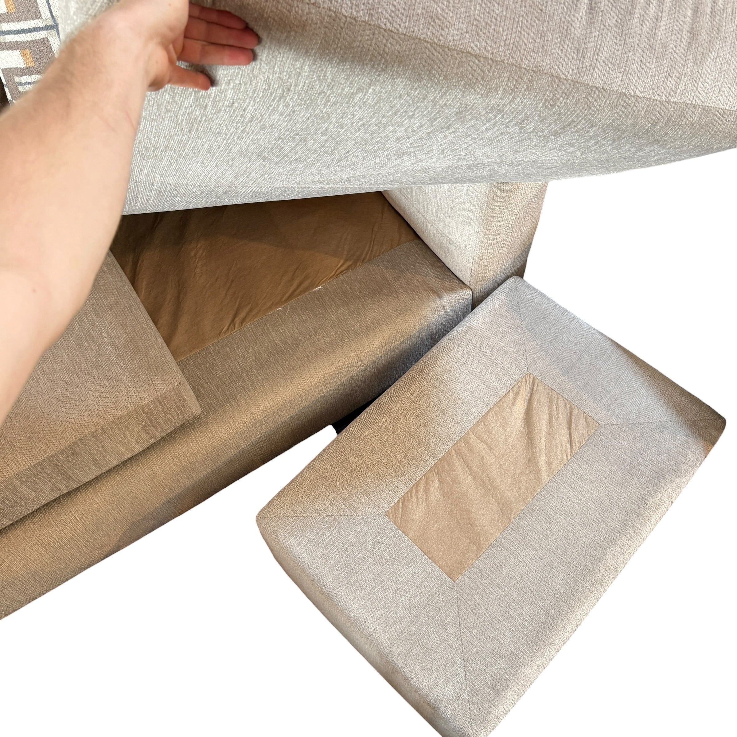 Lyra Sectional with Reversible Chaise