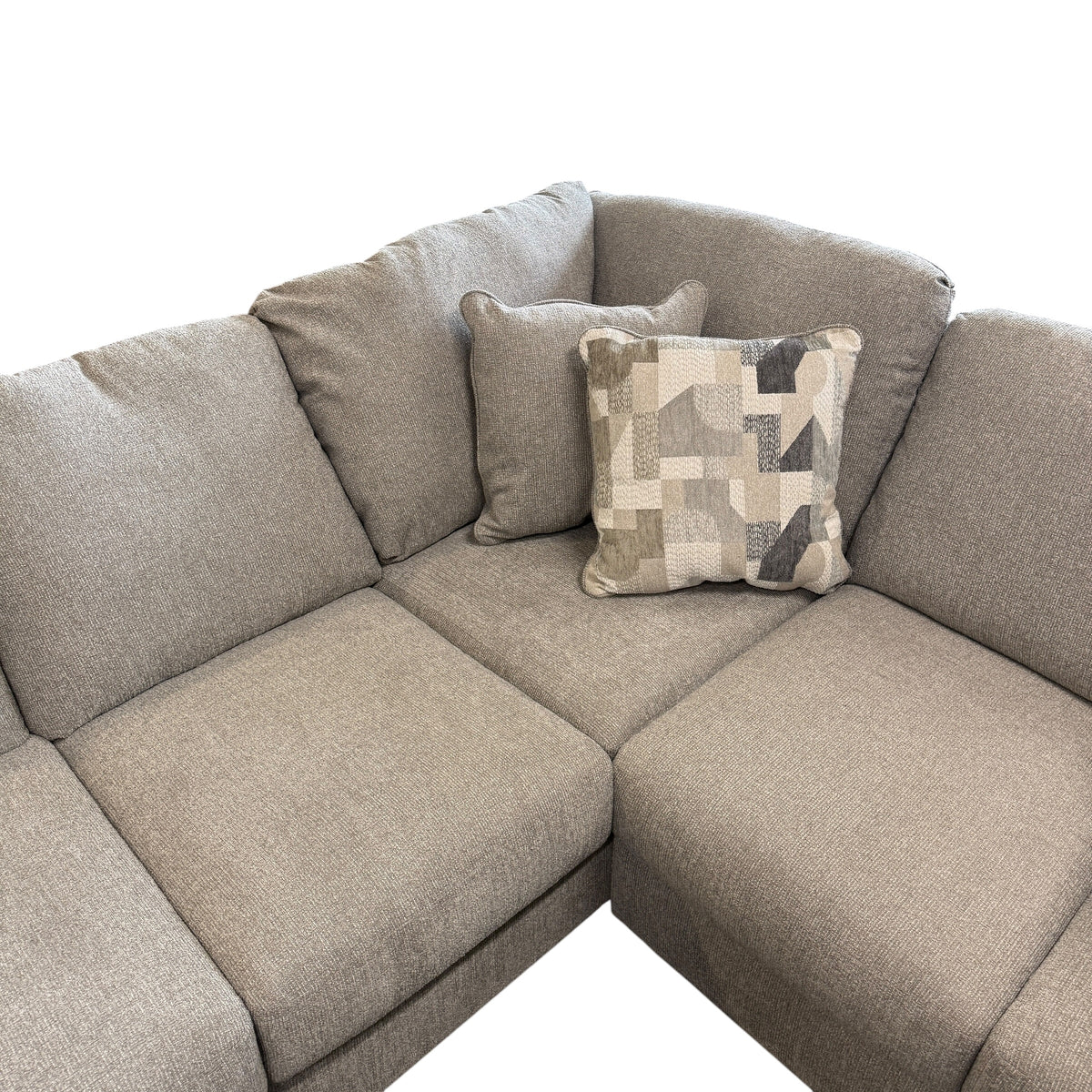 Alora U Shape Sectional with LAF Chaise in Gray