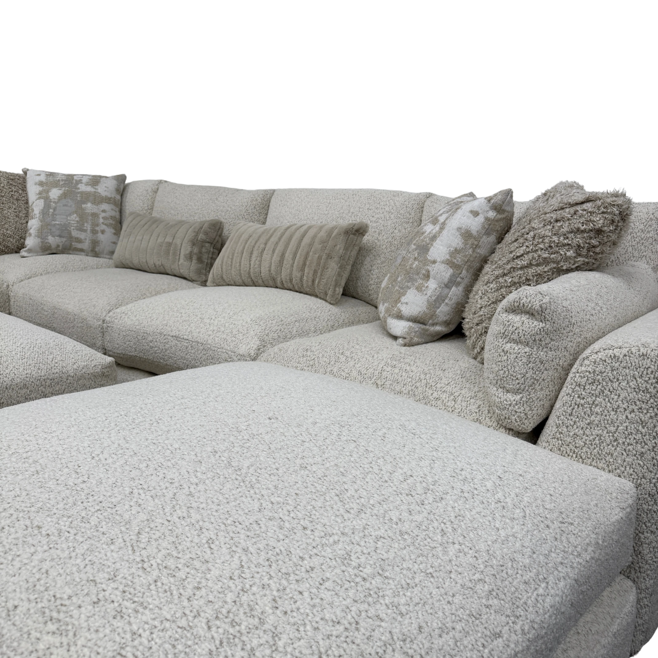 Juniper 6-Piece U-Shape Sectional with 2 Ottomans