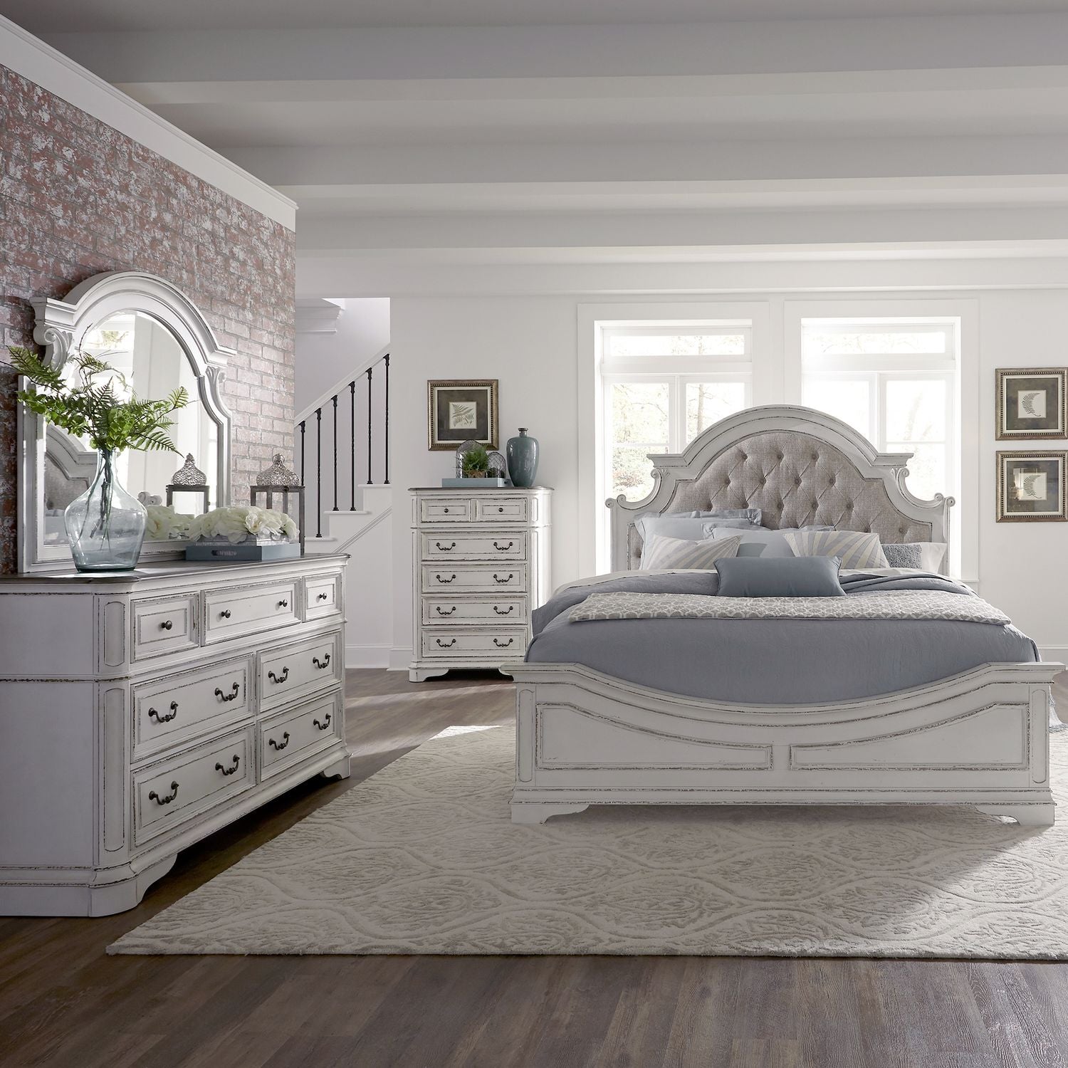 Queen Uph Bed, Dresser & Mirror, Chest