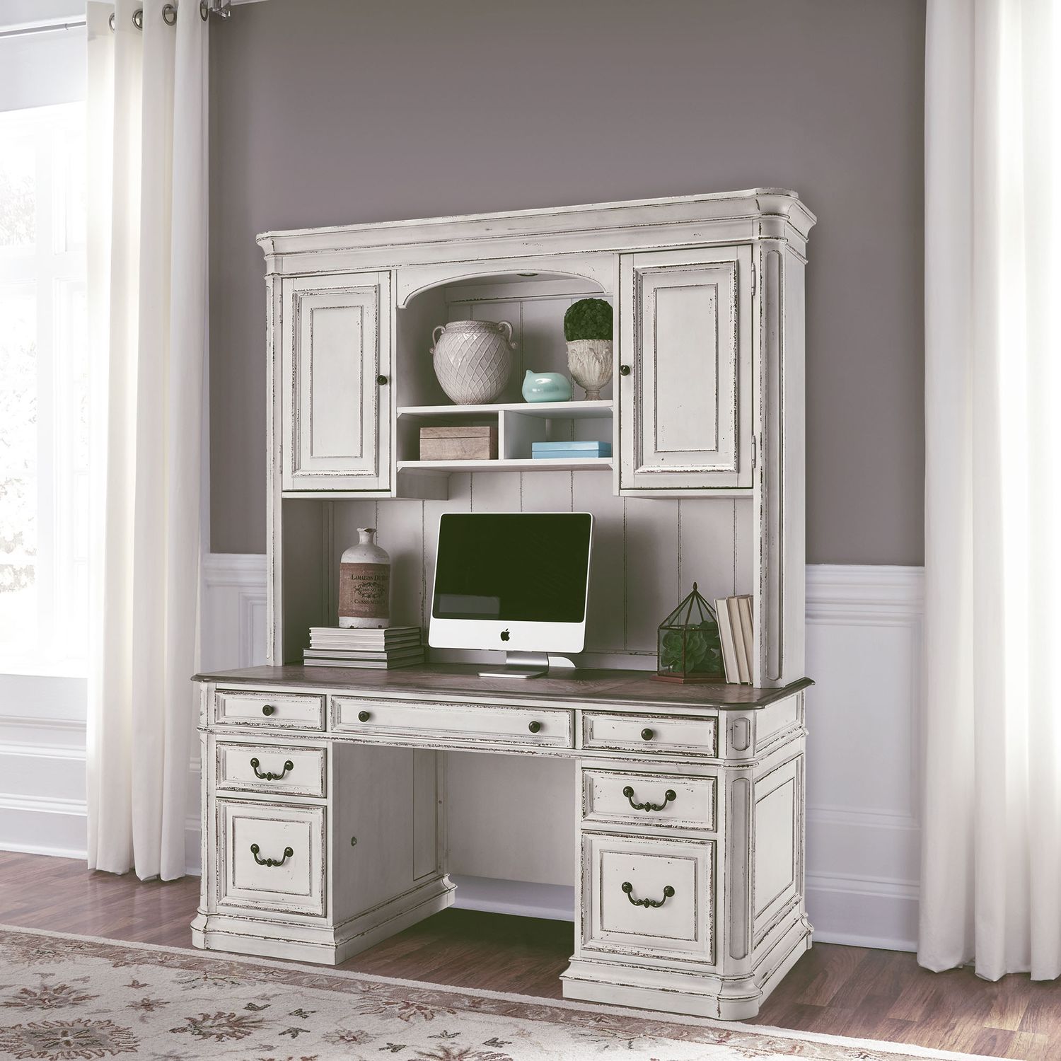 Credenza & Hutch