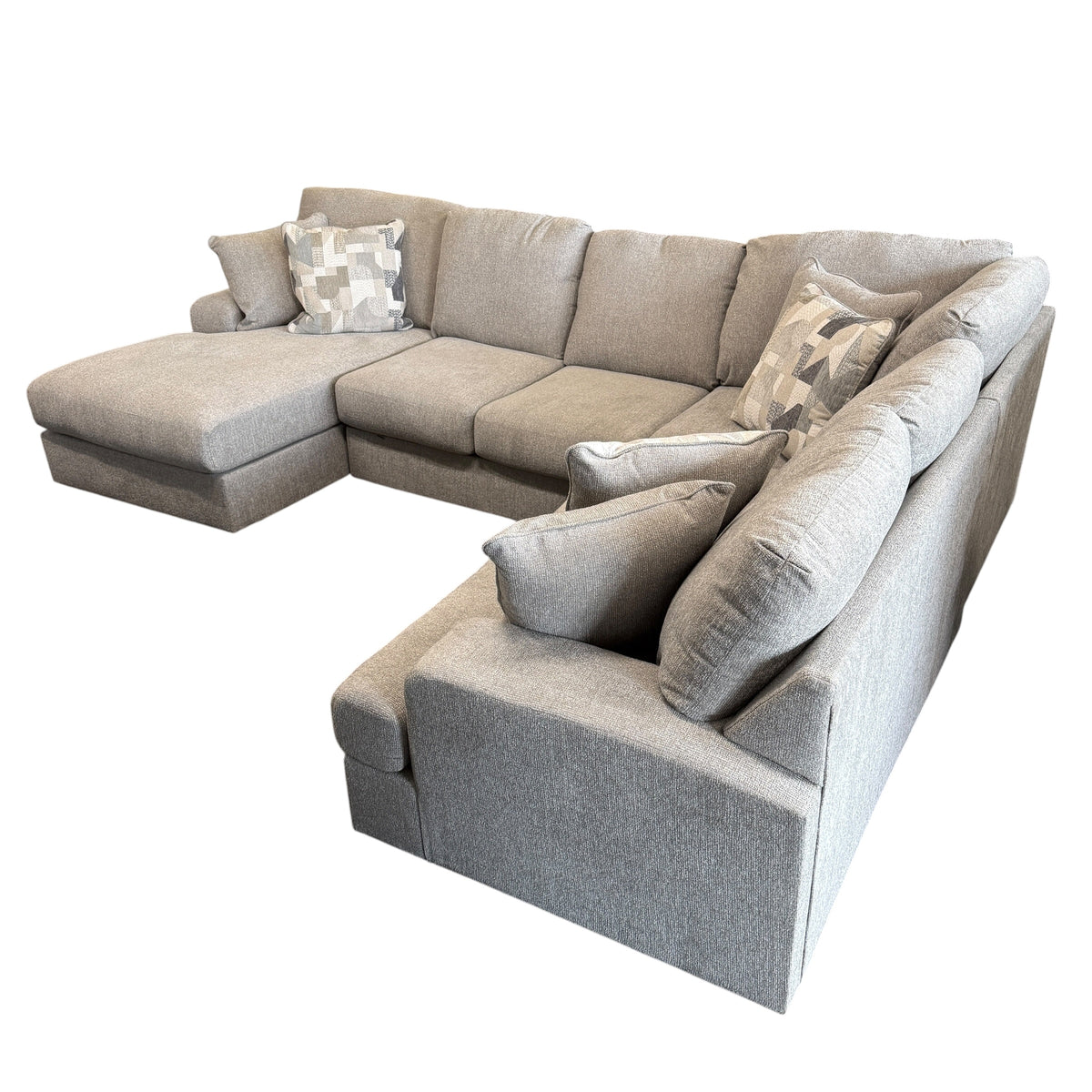 Alora U Shape Sectional with LAF Chaise in Gray