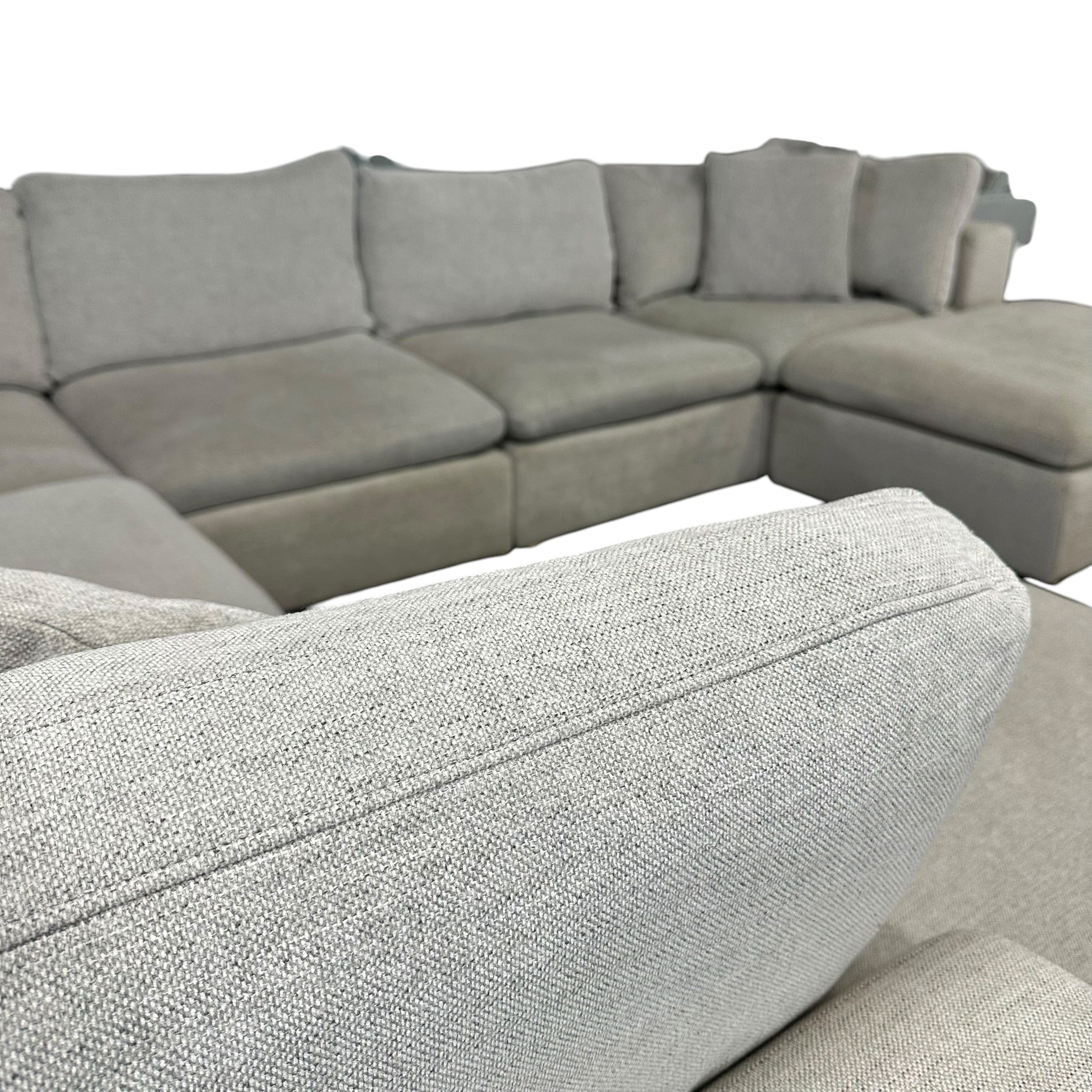 Modular 8 Pc Sectional Cloud Couch in Light Gray