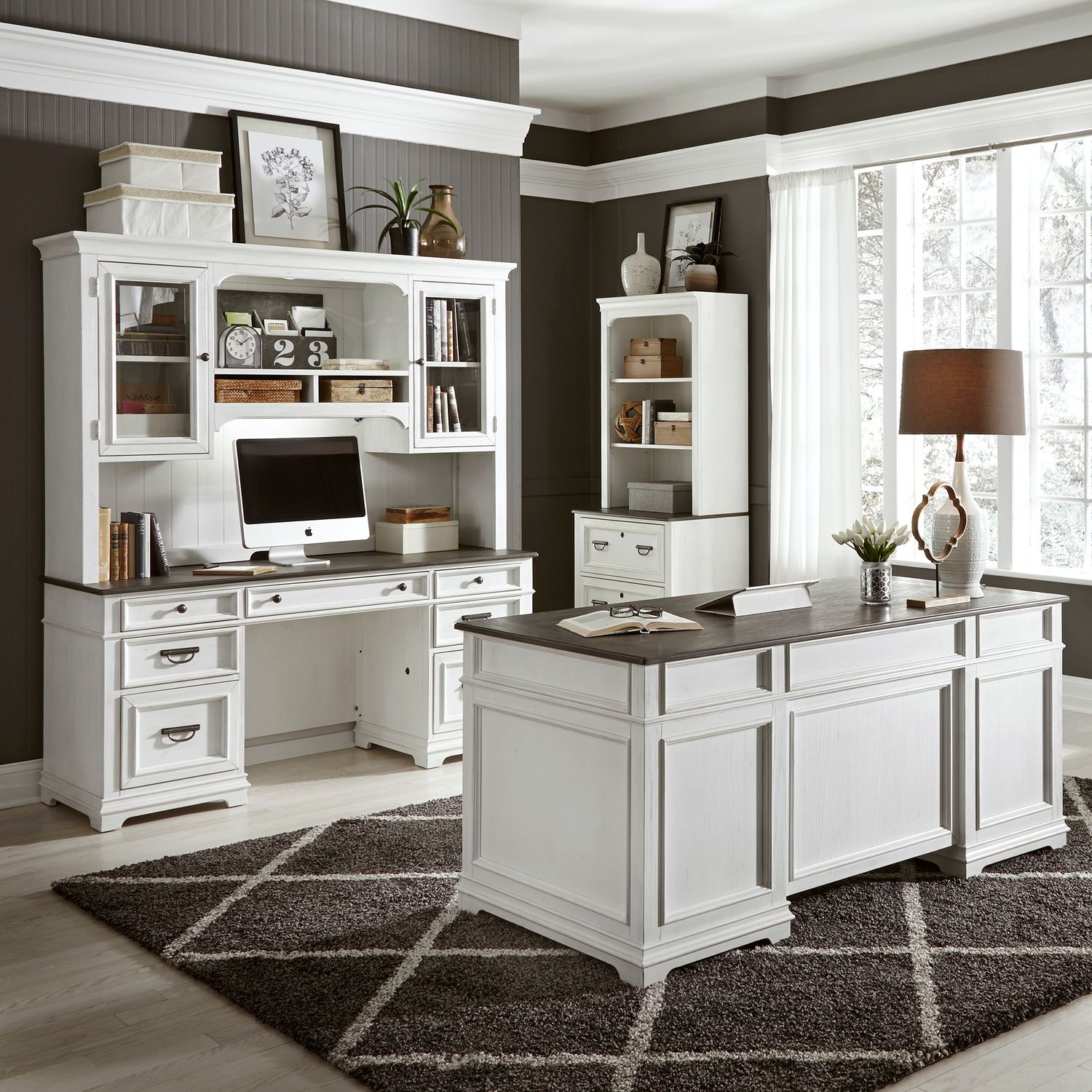 Complete Desk Set