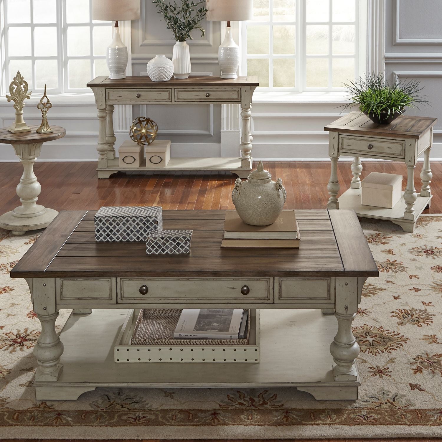 3 Piece Set (1-Cocktail 2-End Tables)