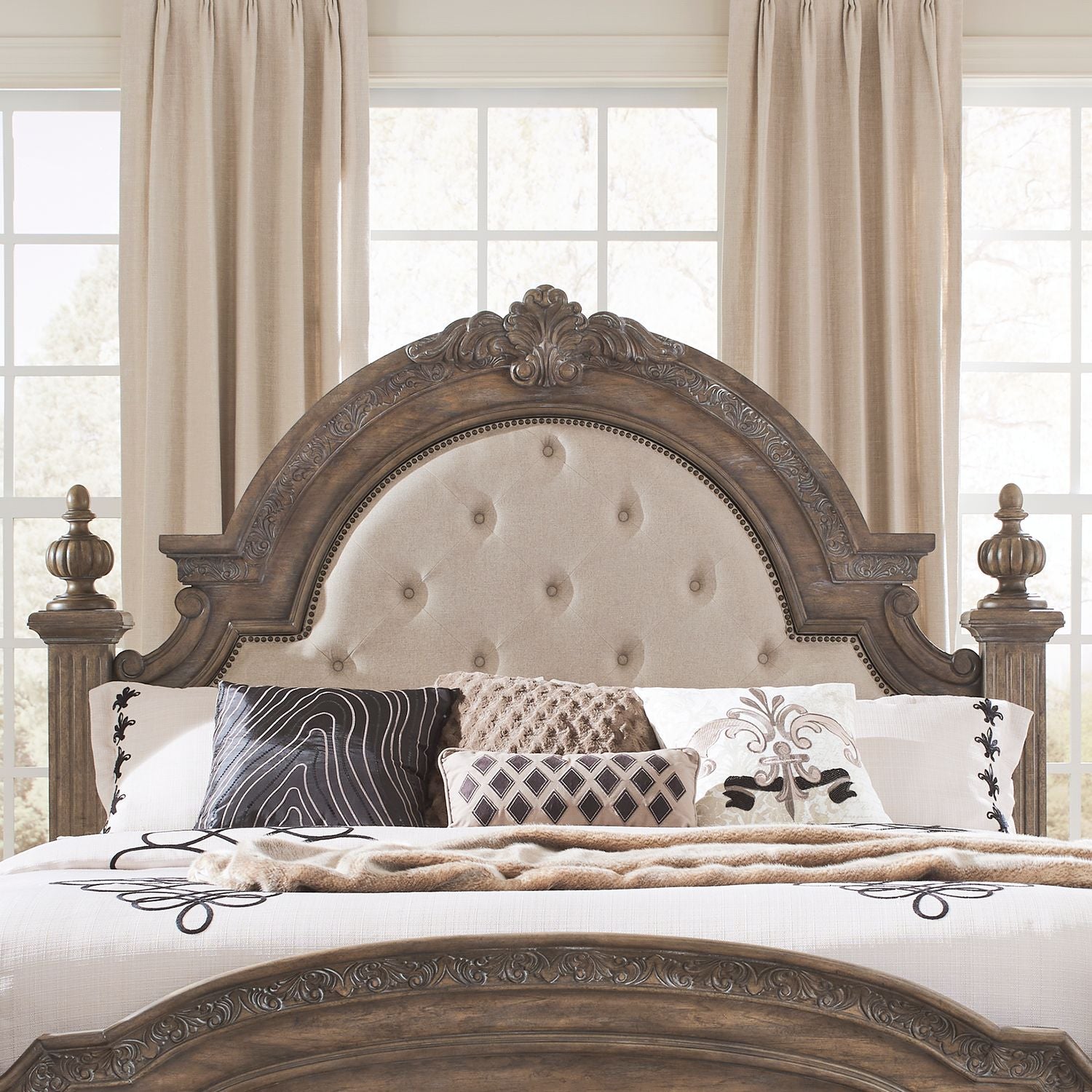 Queen Uph Poster Headboard