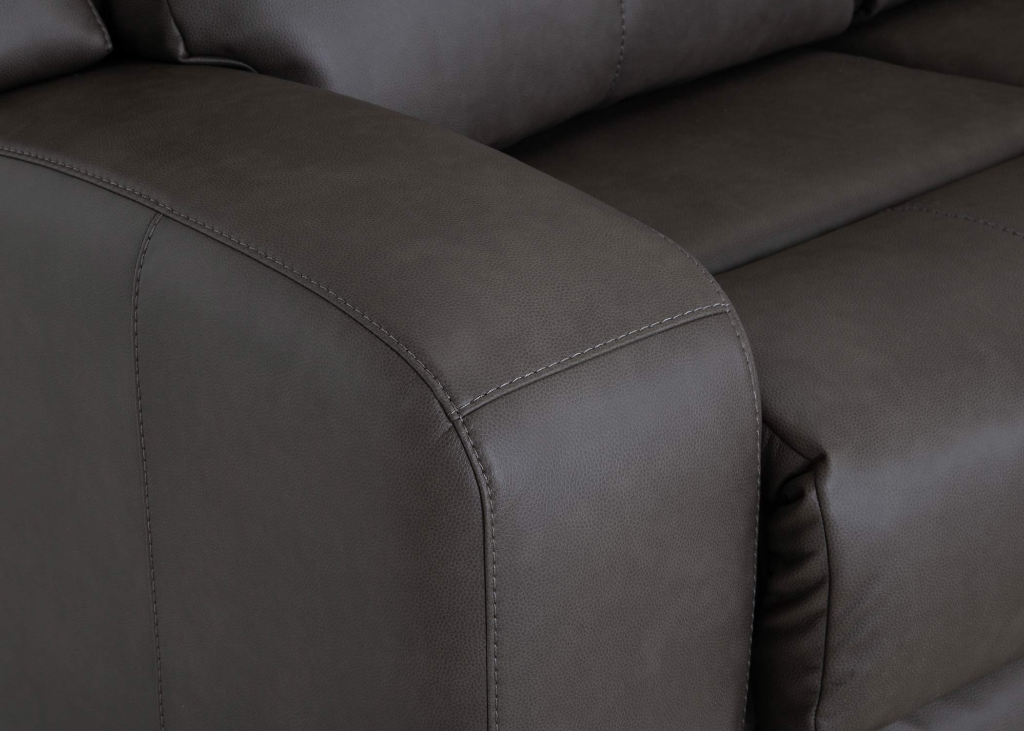 Winston Casual Motion Reclining Living Room Collection