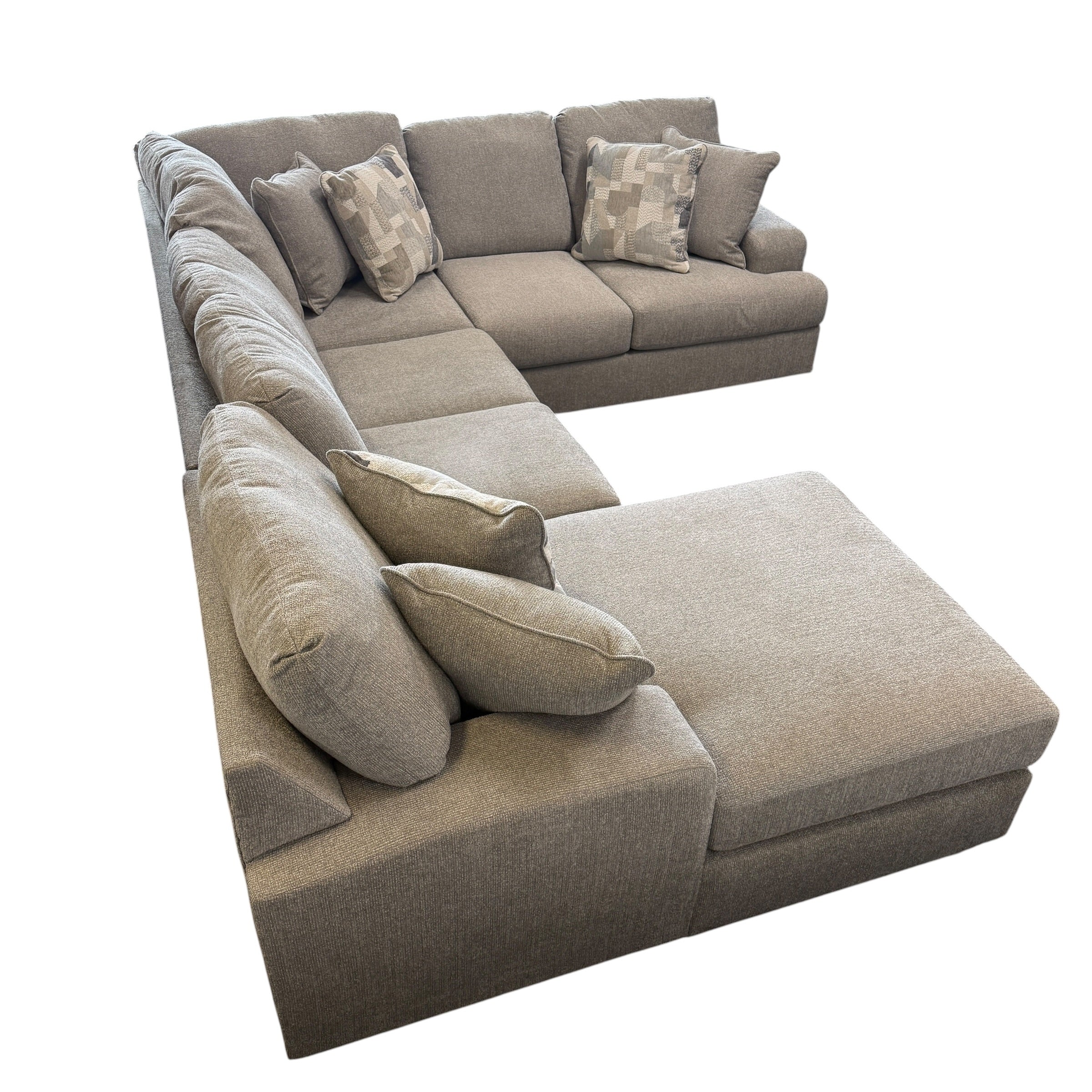 Alora U Shape Sectional with LAF Chaise in Gray