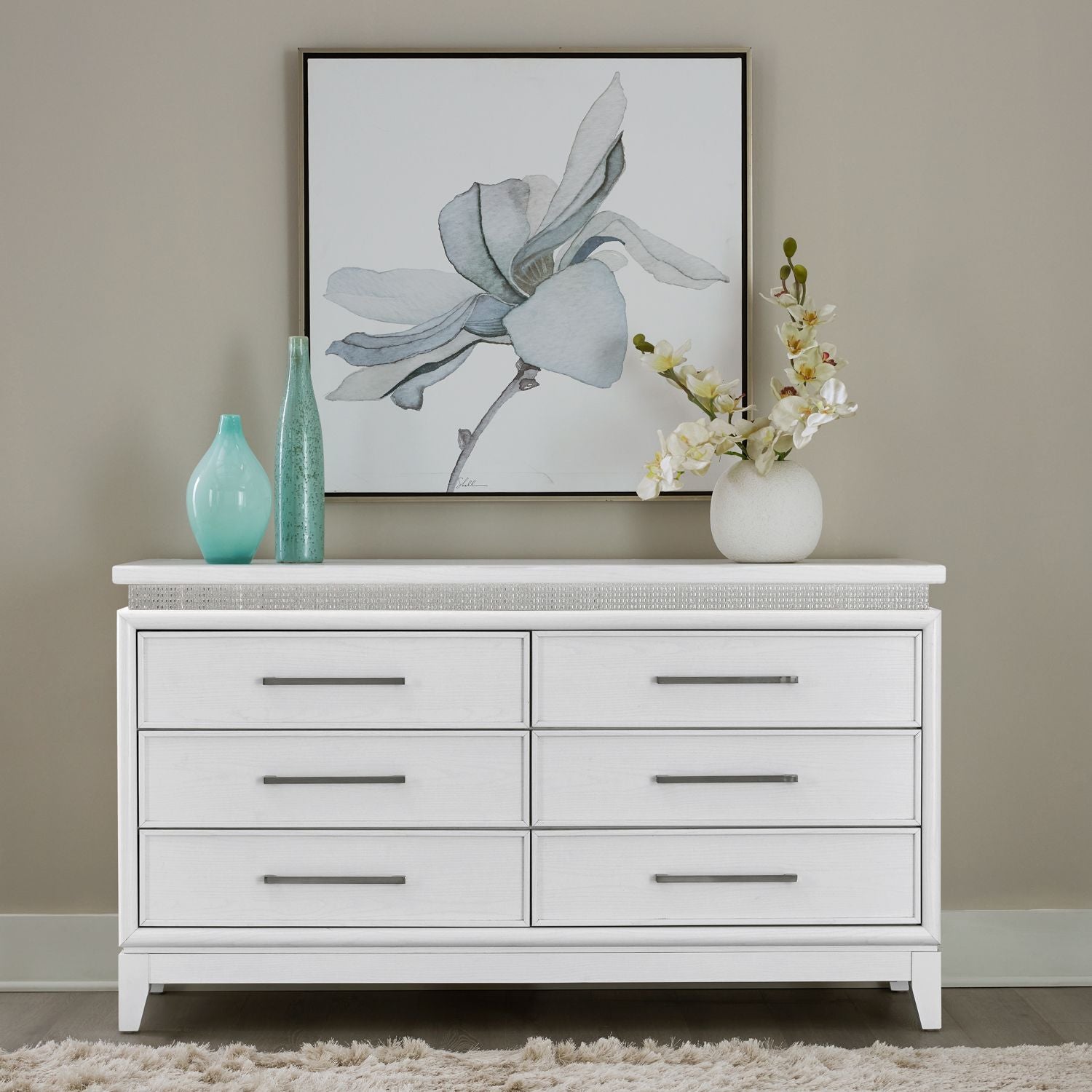 6 Drawer Dresser w/ Lights