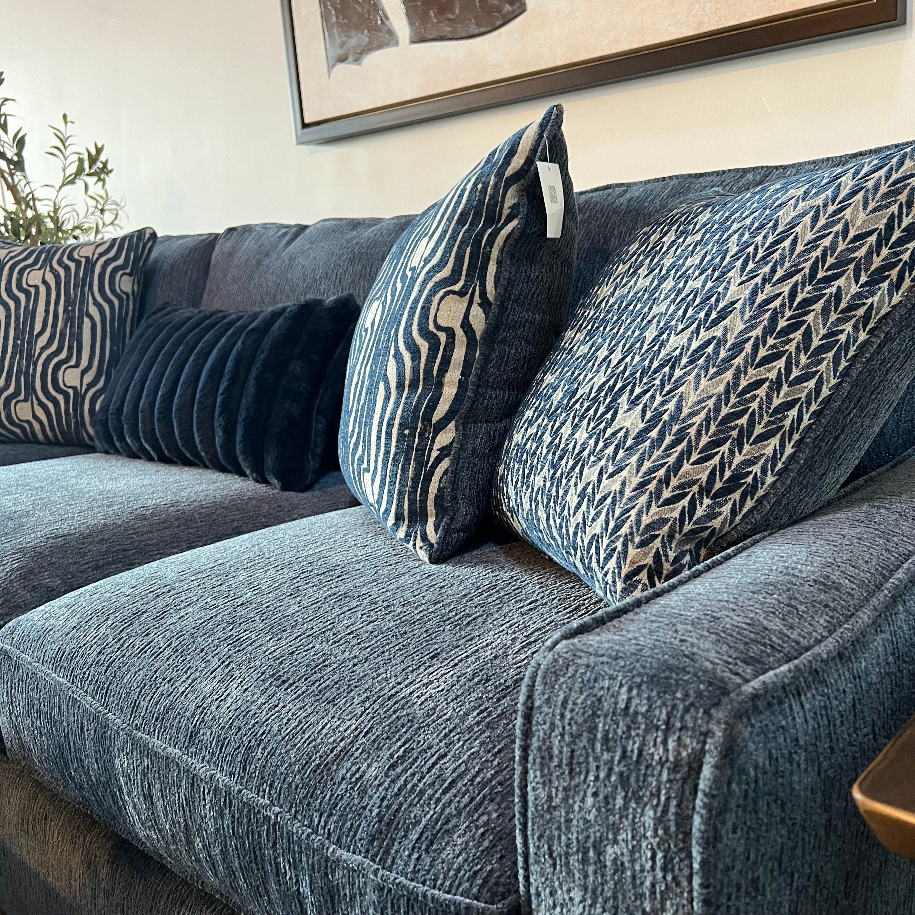 Michigan Sectional Sofa With Reversible Chaise in Blue