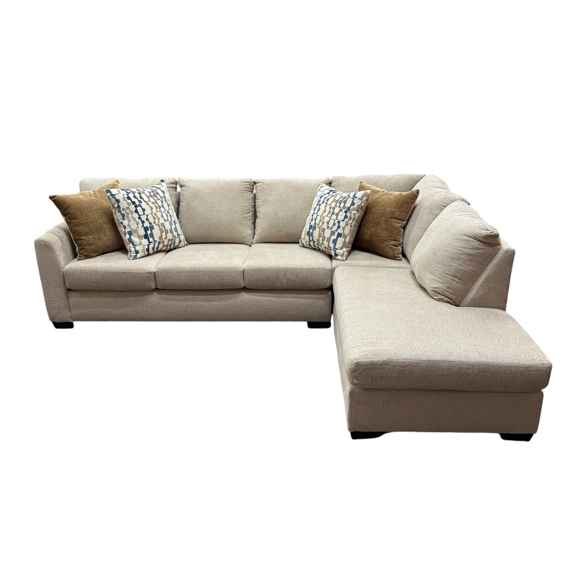 Westwood Sectional with Right Bumper Chaise