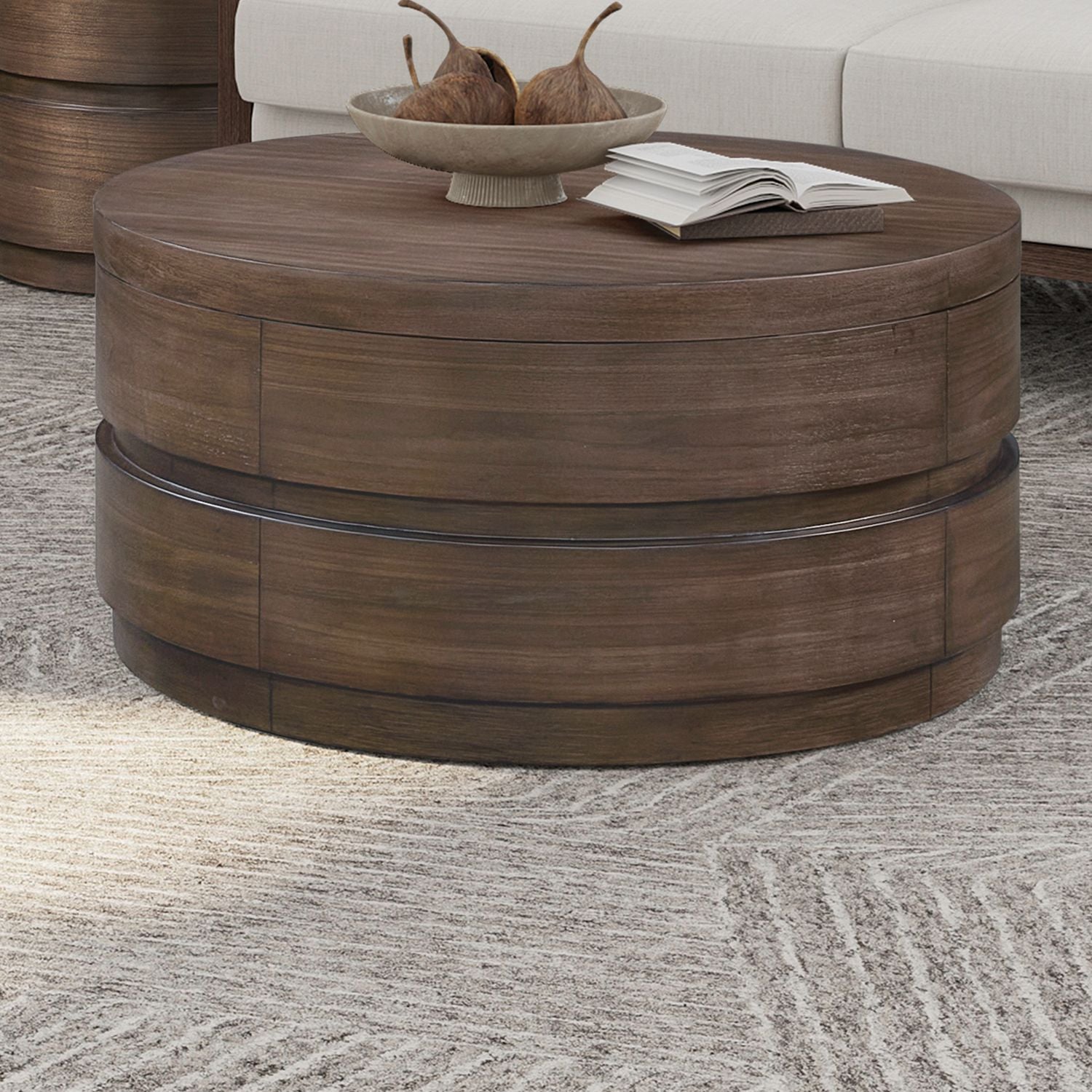 Round Cocktail Table