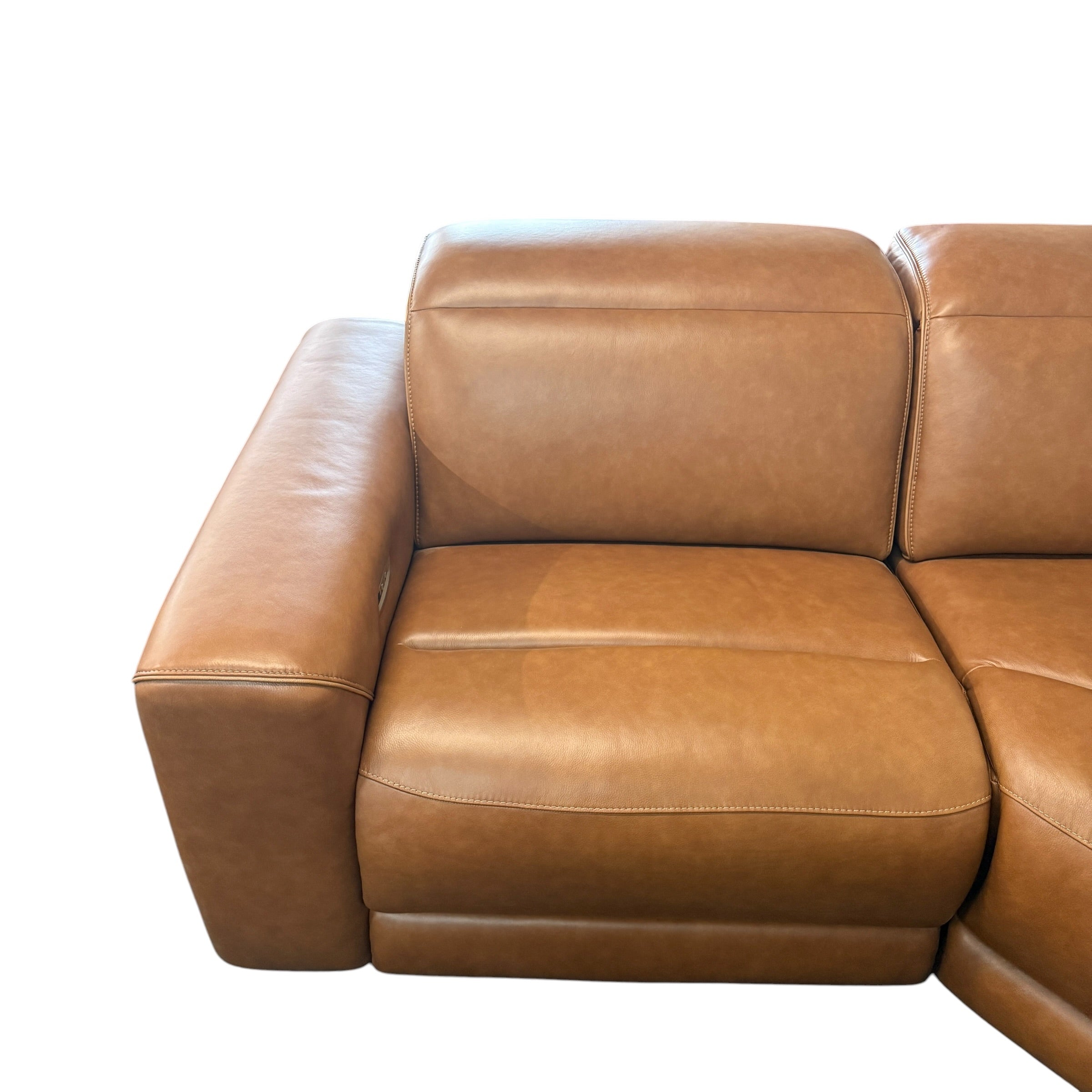 Romy Electric Recliner Modular Sectional in Leather
