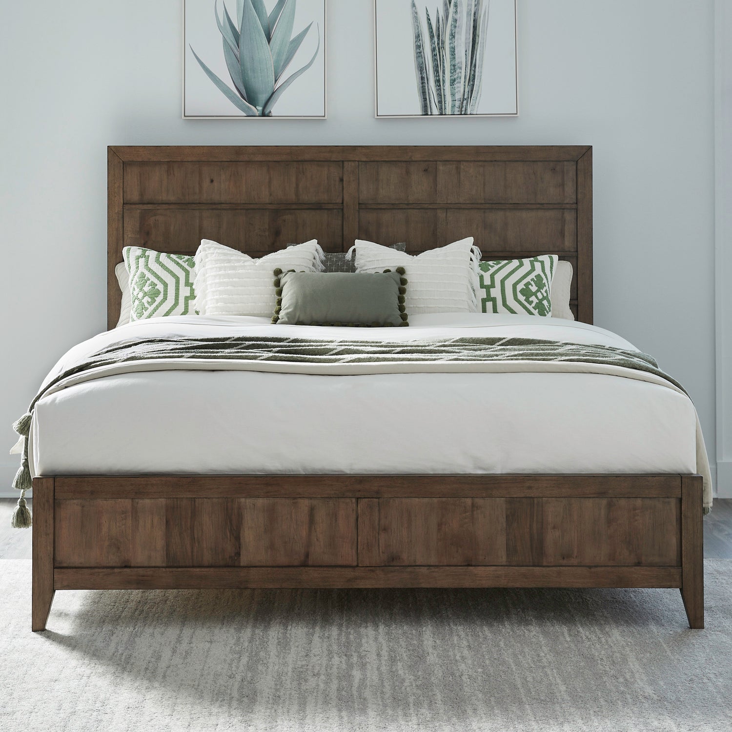 Shaker Lakes Panel Bed