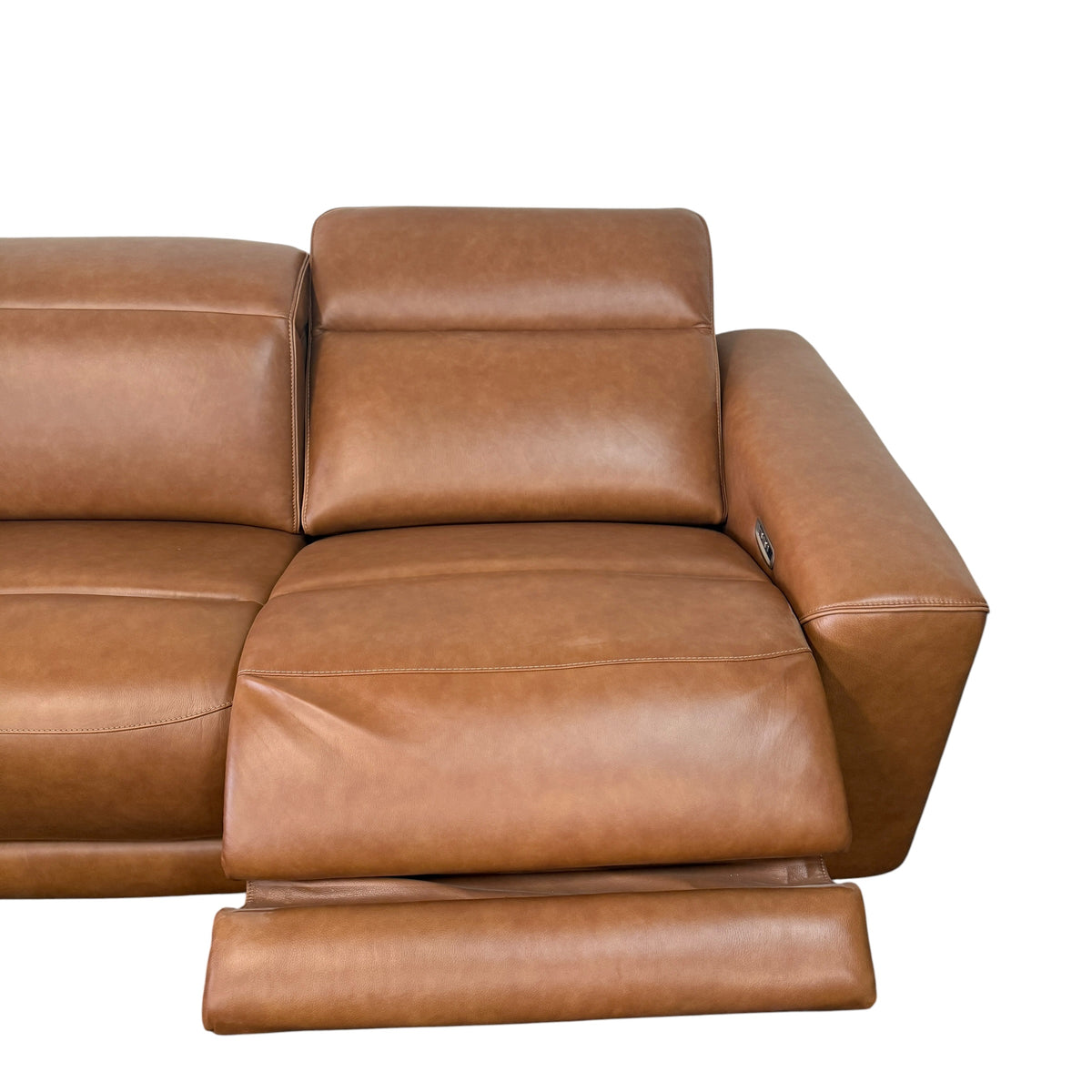 Romy Electric Recliner Modular Sectional in Leather