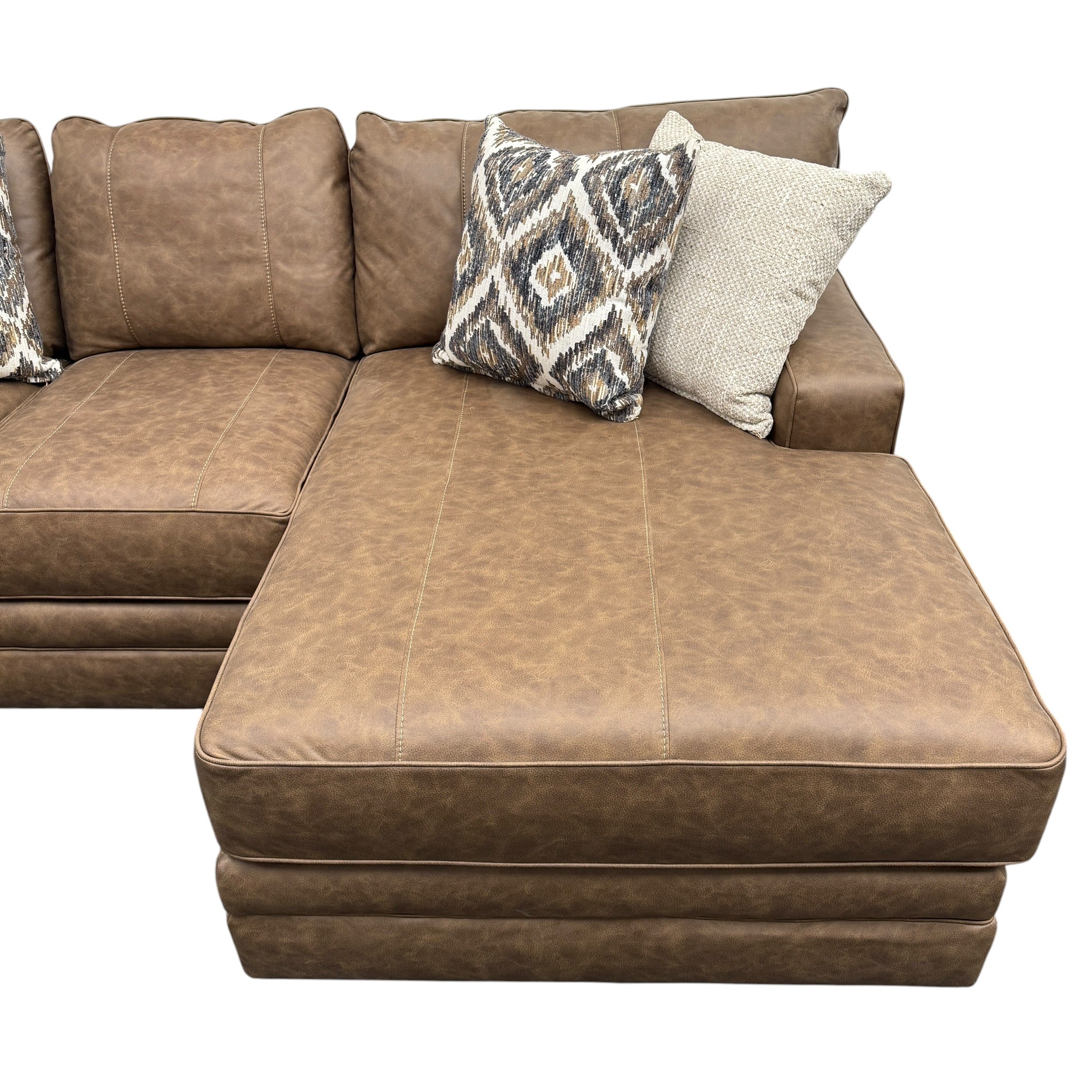 Bedford Sectional with Right Chaise