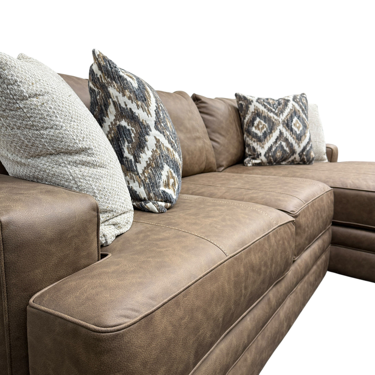 Bedford Sectional with Right Chaise