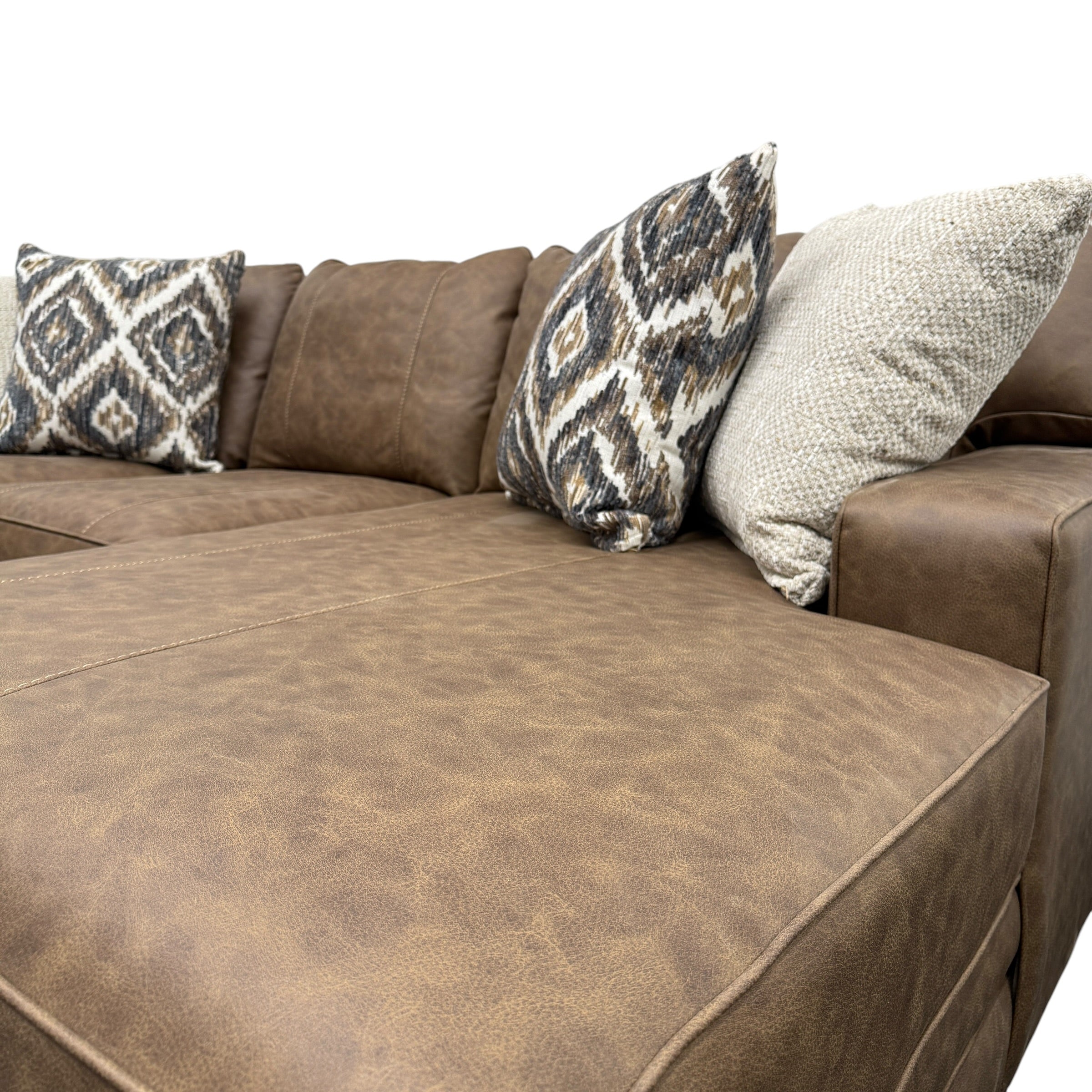 Bedford Sectional with Right Chaise