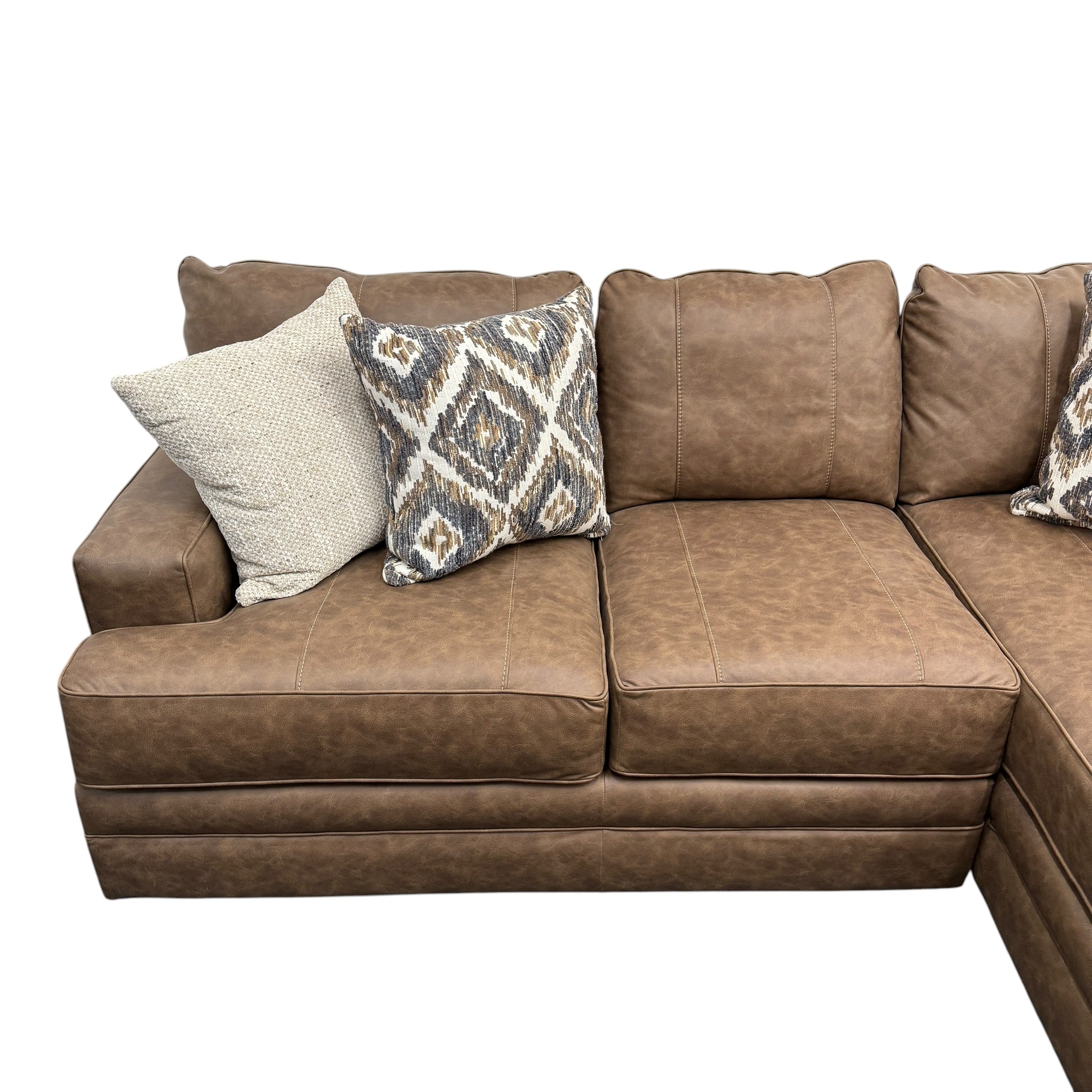 Bedford Sectional with Right Chaise
