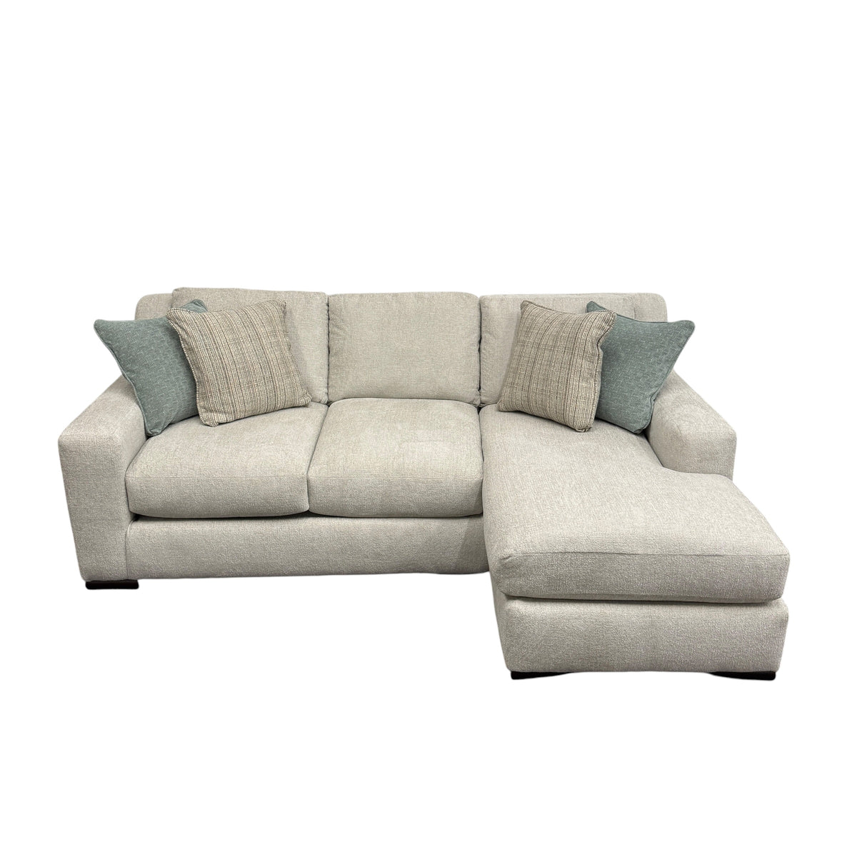 Vance Sectional with Right Arm Facing Chaise