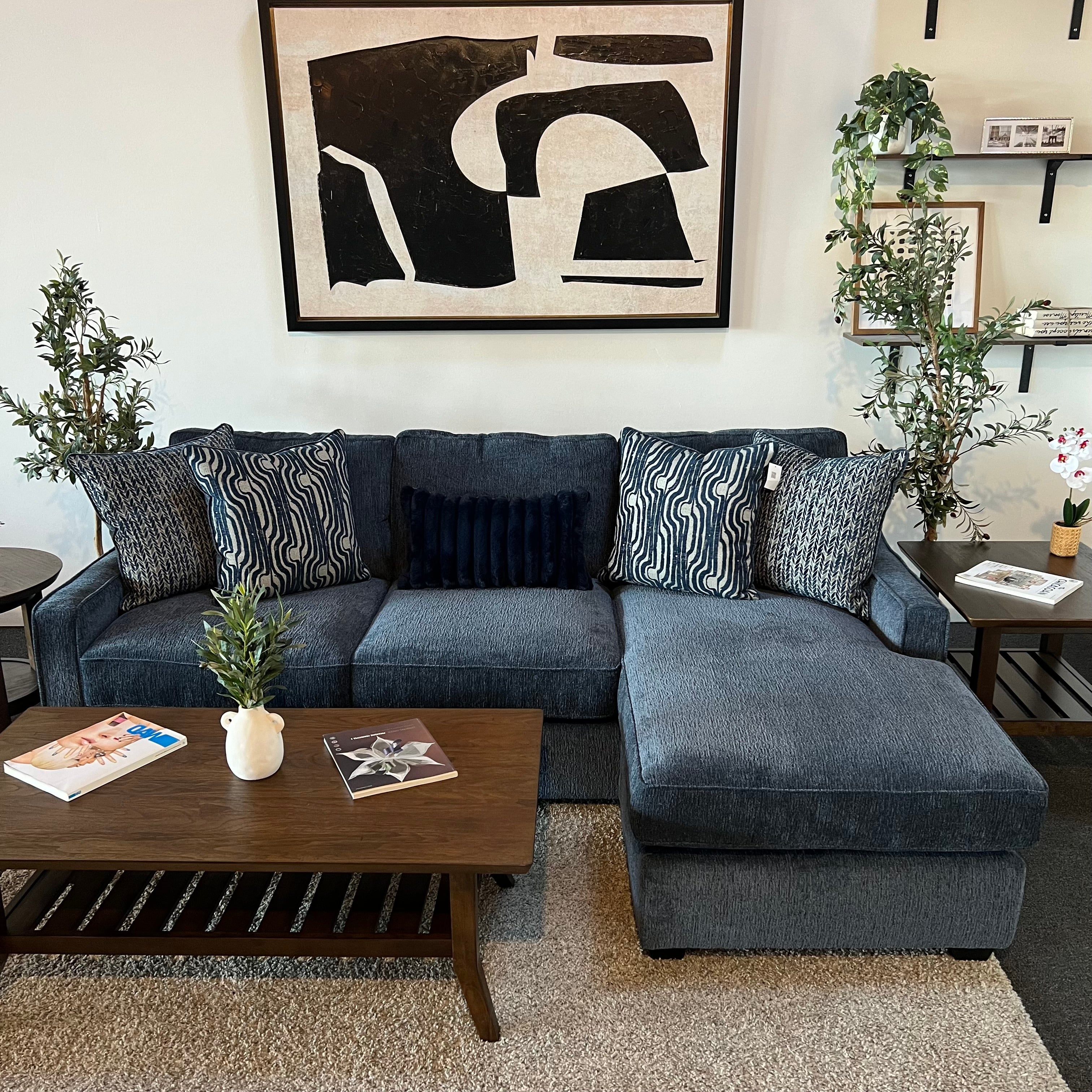 Michigan Sectional Sofa With Reversible Chaise in Blue