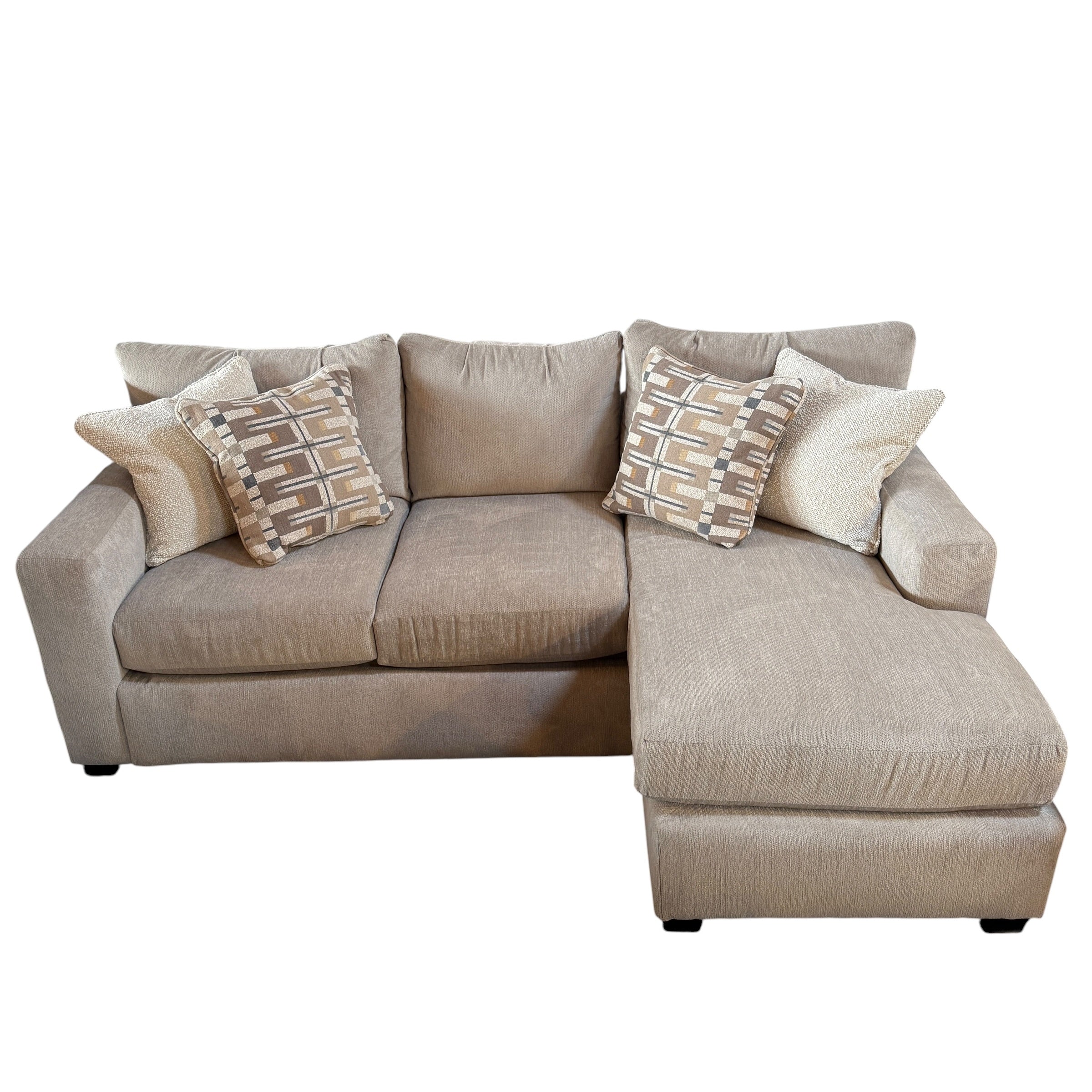 Lyra Sectional with Reversible Chaise