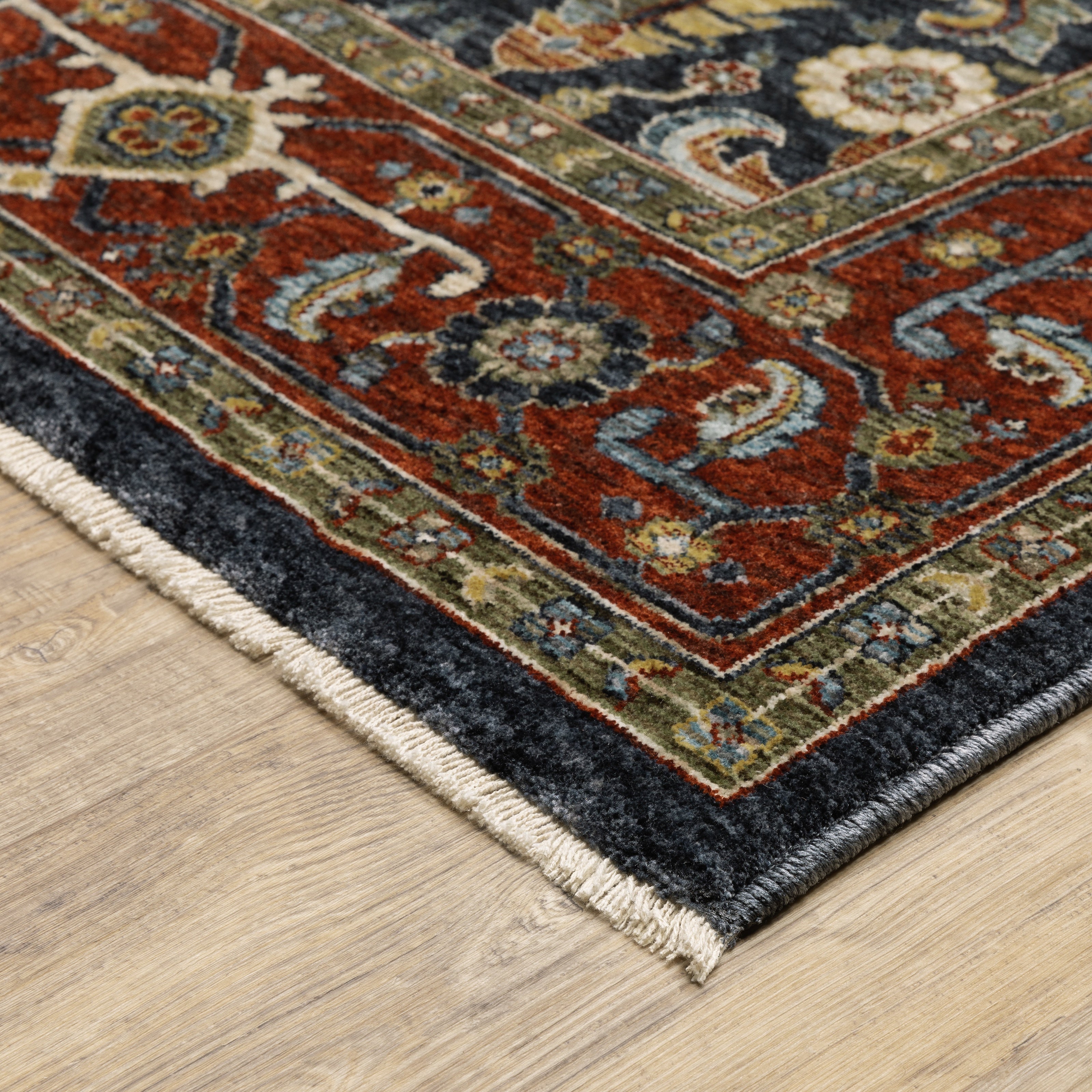 Oriental Weavers Aberdeen 752W Ivory/Red Area Rug