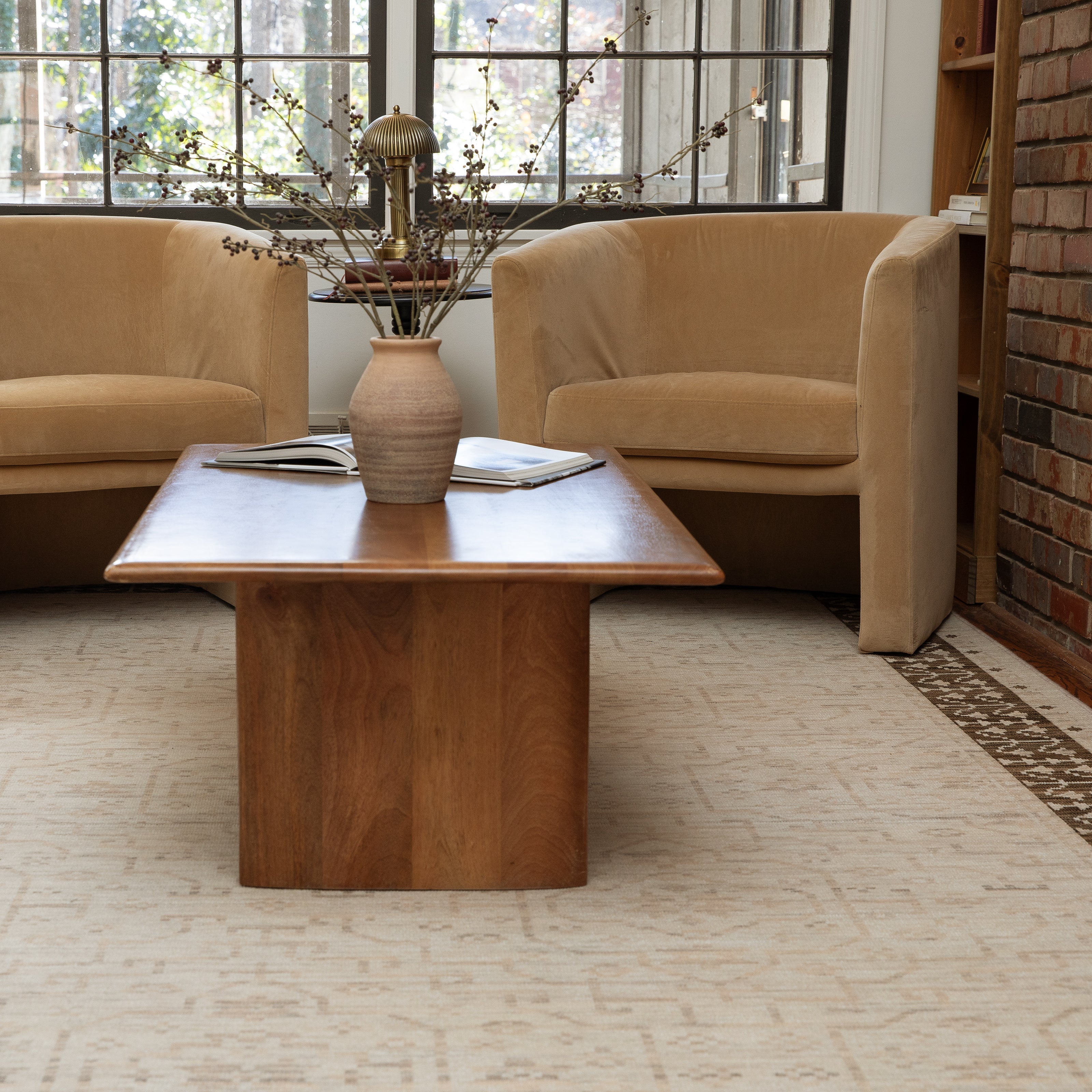 Oriental Weavers Acacia ACA02 Beige/Brown Area Rug