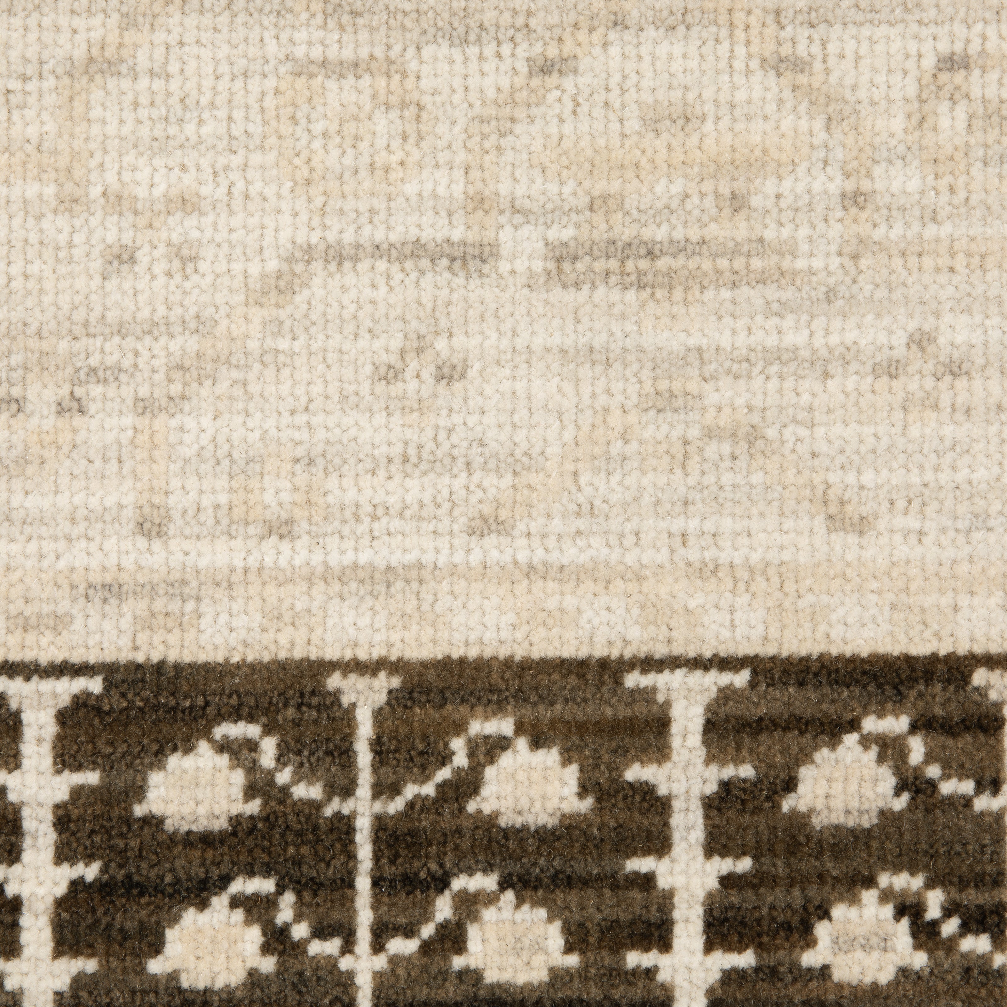 Oriental Weavers Acacia ACA02 Beige/Brown Area Rug