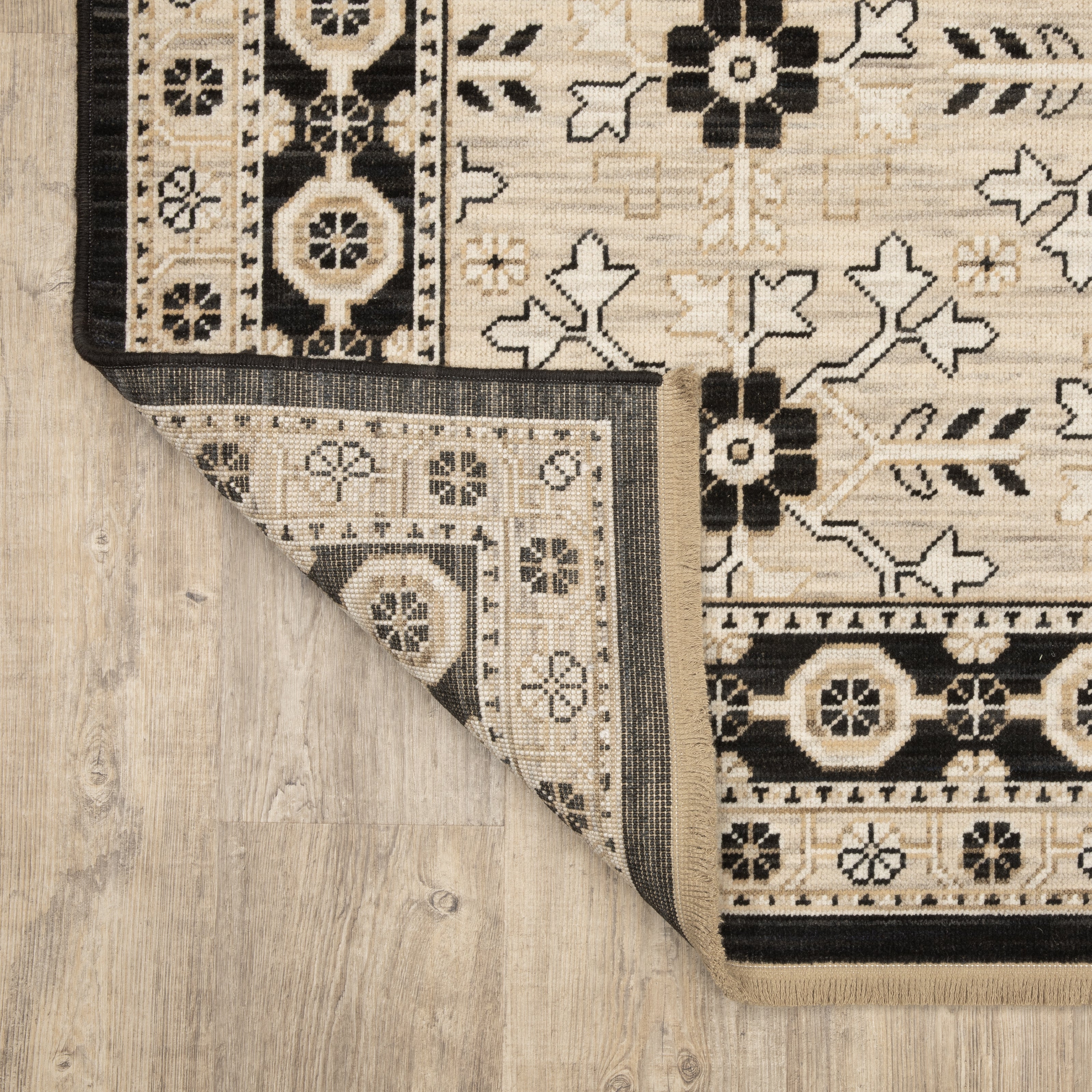 Oriental Weavers Acacia ACA09 Beige/Black Area Rug