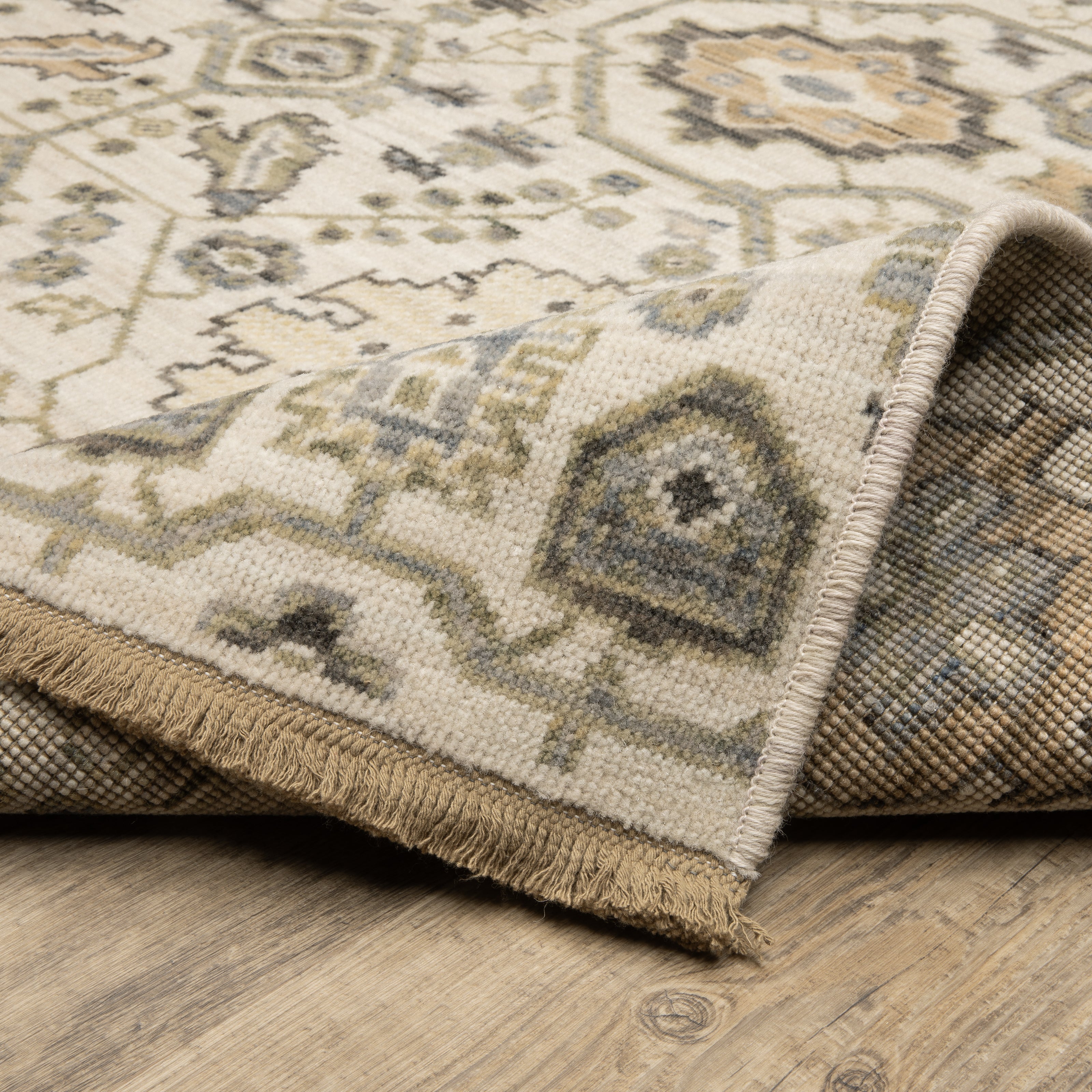 Oriental Weavers Acacia ACA11 Beige/Tan Area Rug