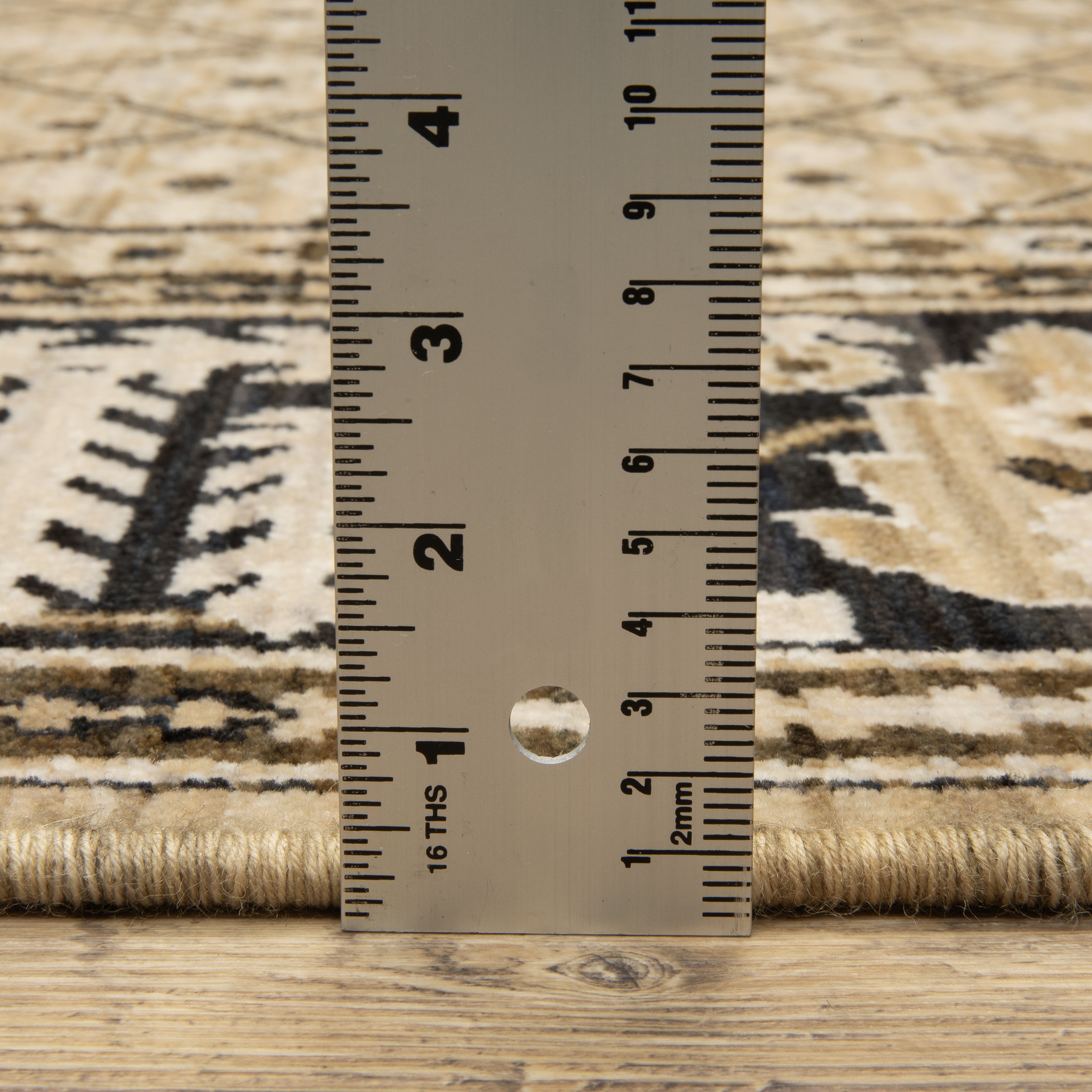 Oriental Weavers Acacia ACA12 Tan/Black Area Rug