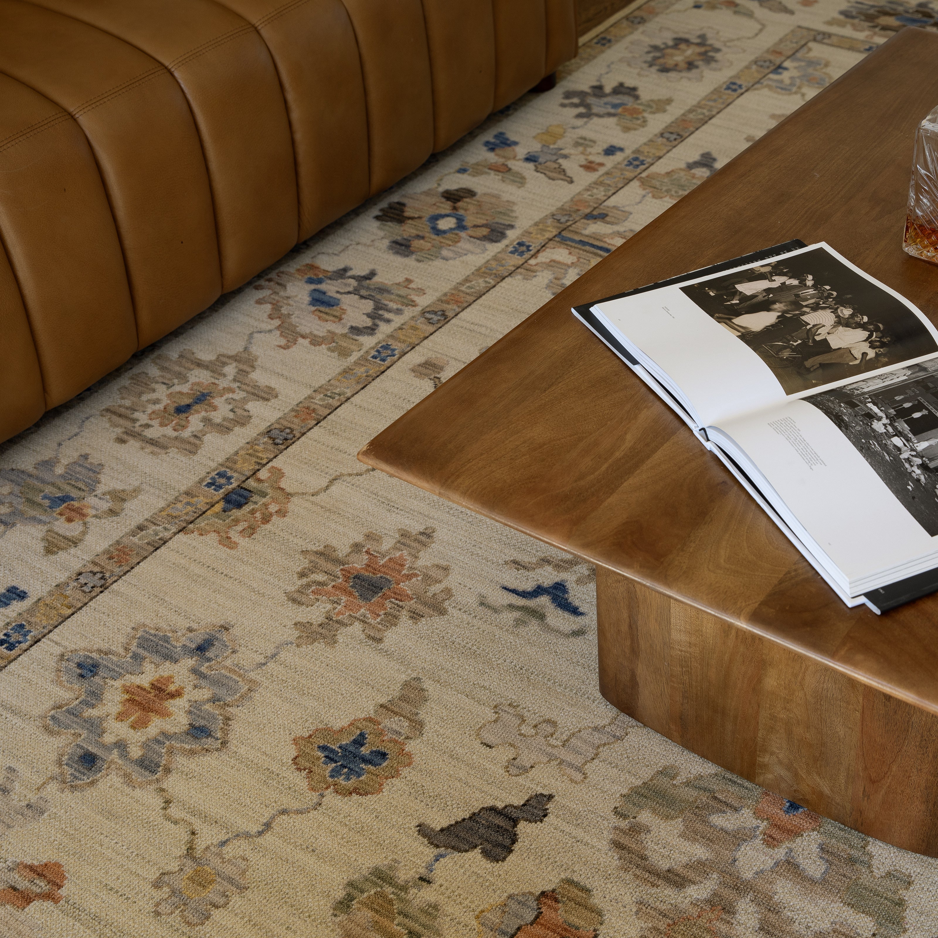 Oriental Weavers Acacia ACA13 Beige/Tan Area Rug
