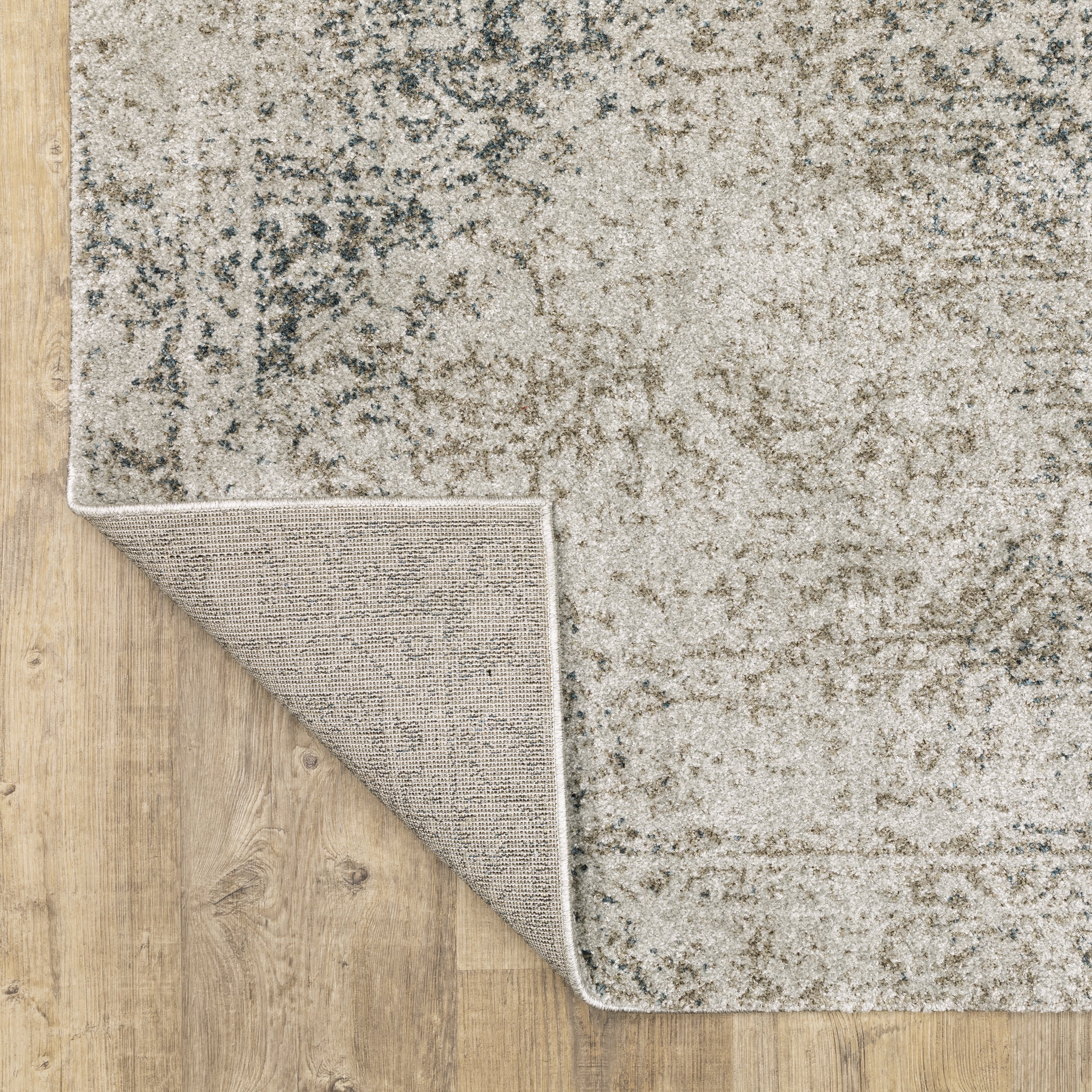 Oriental Weavers Alton 70E Beige/Grey Area Rug