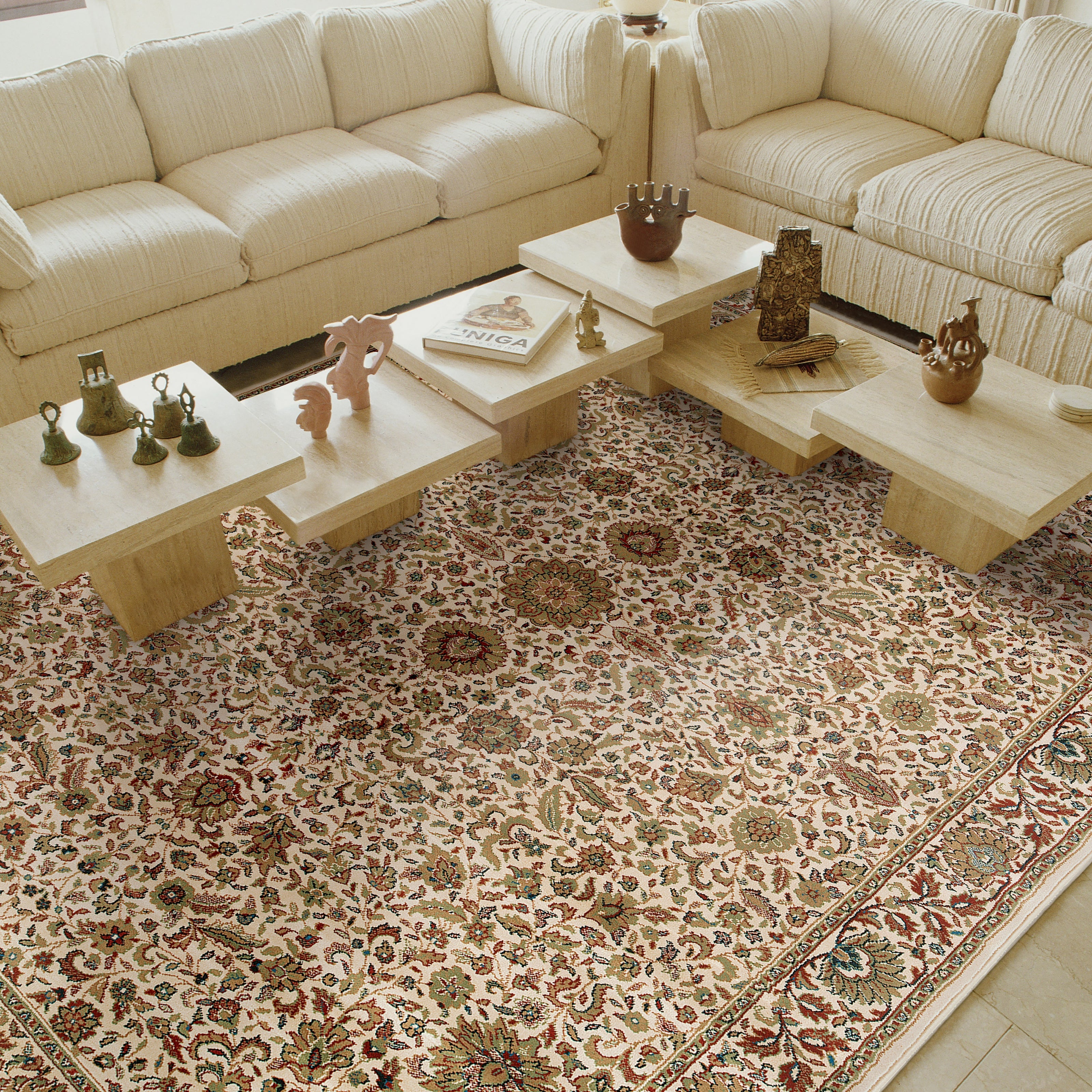 Oriental Weavers Ariana / 172W Area Rug
