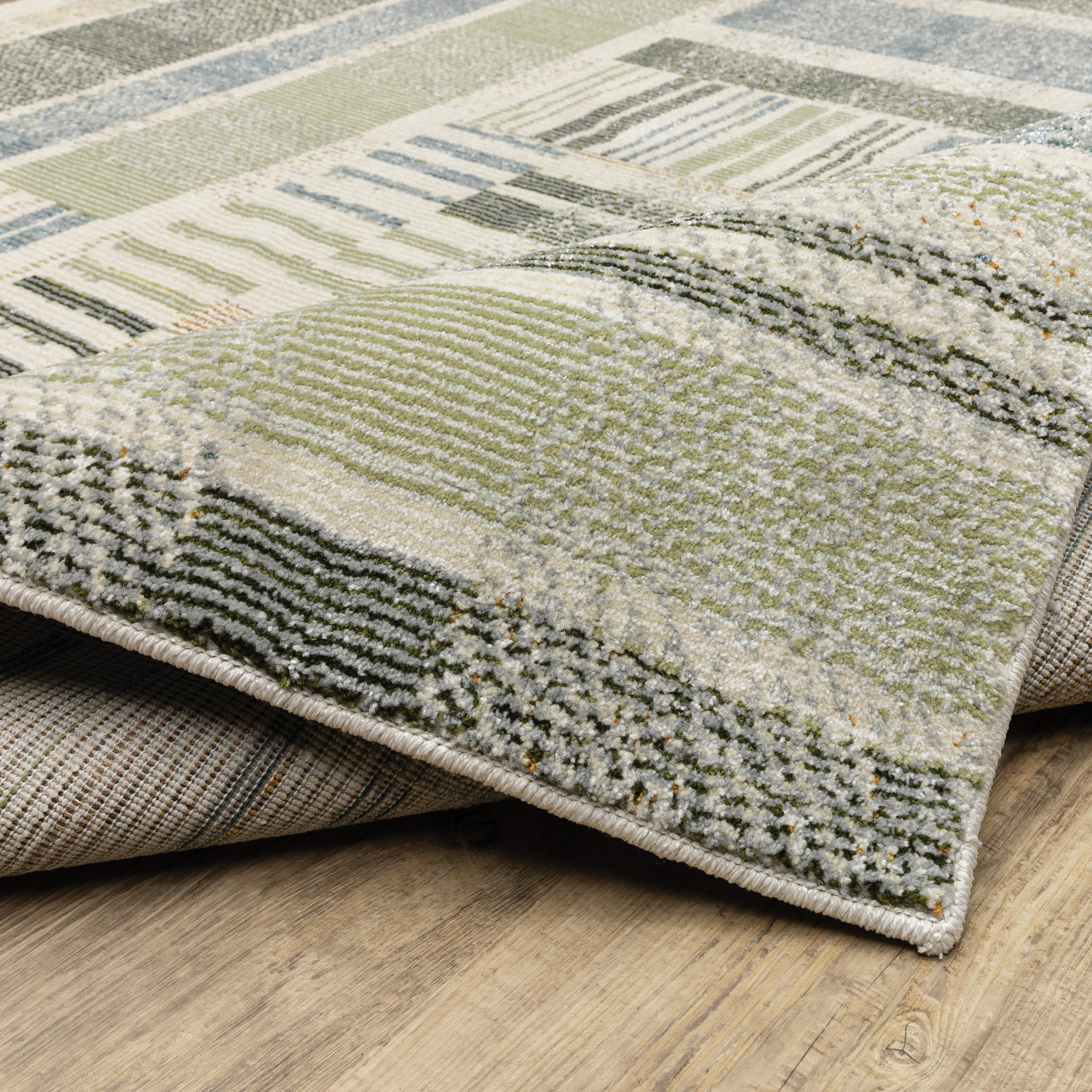 Oriental Weavers Atlas 752E Area Rug