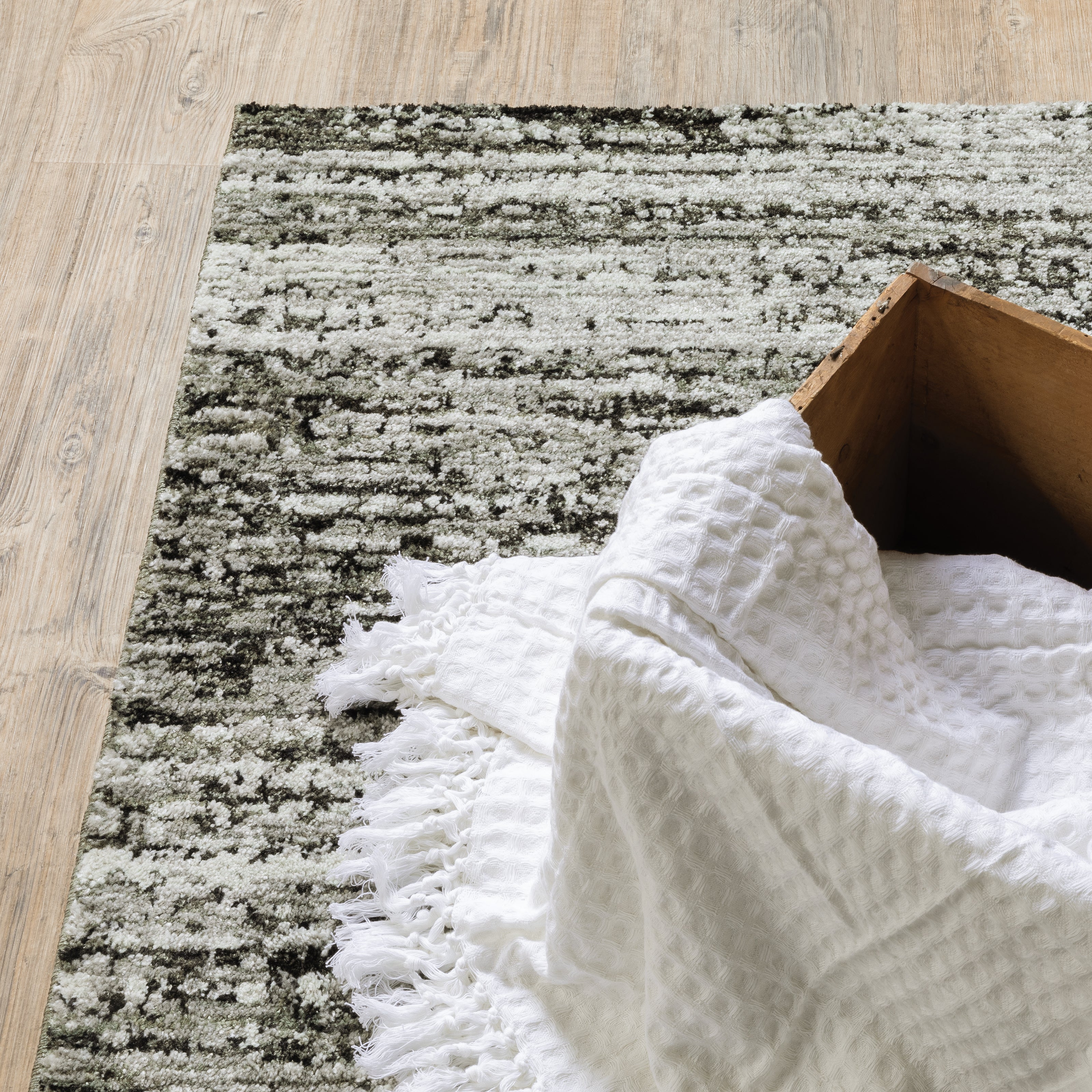 Oriental Weavers Atlas 8037G Area Rug