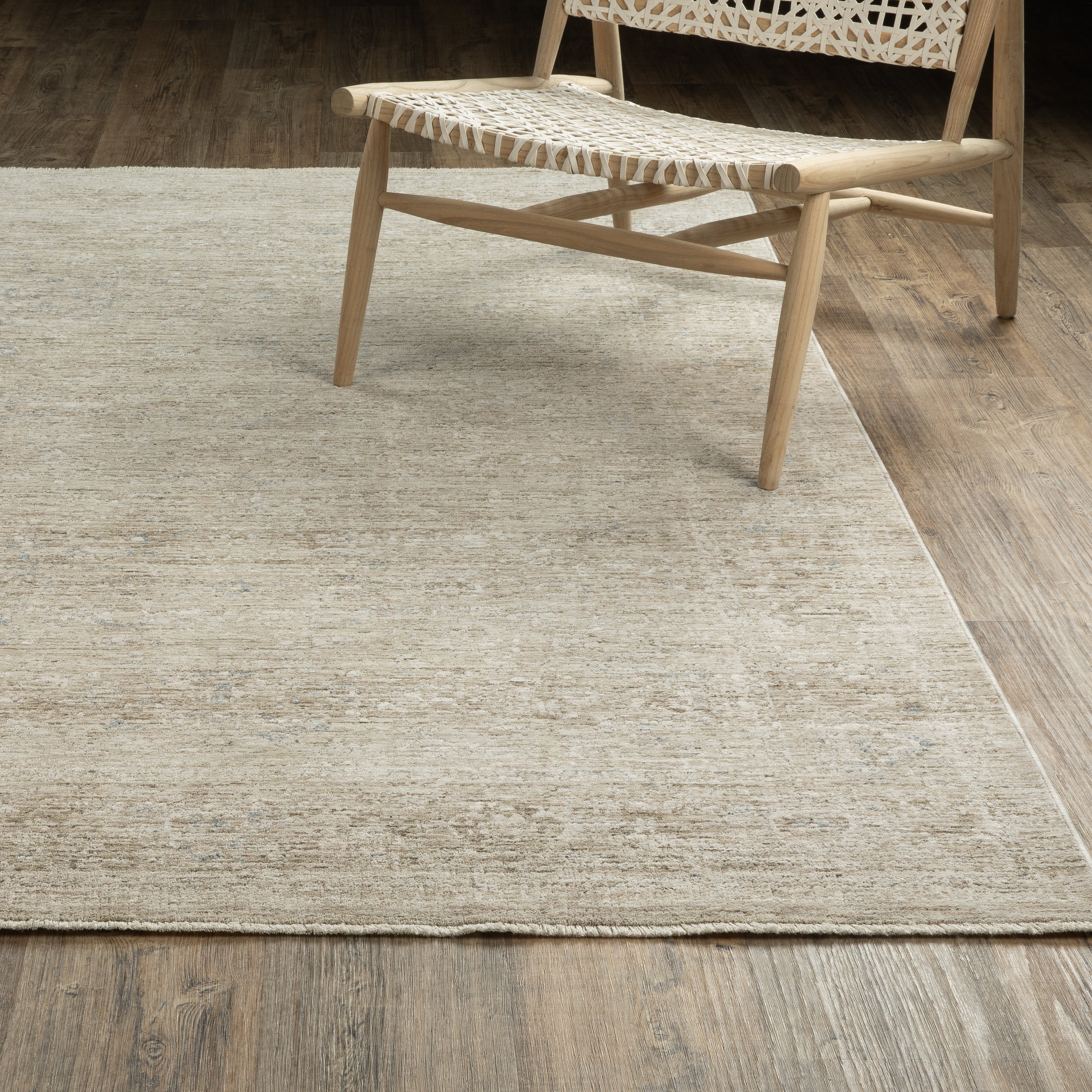Oriental Weavers Avalon AVA07 Beige/Grey Area Rug