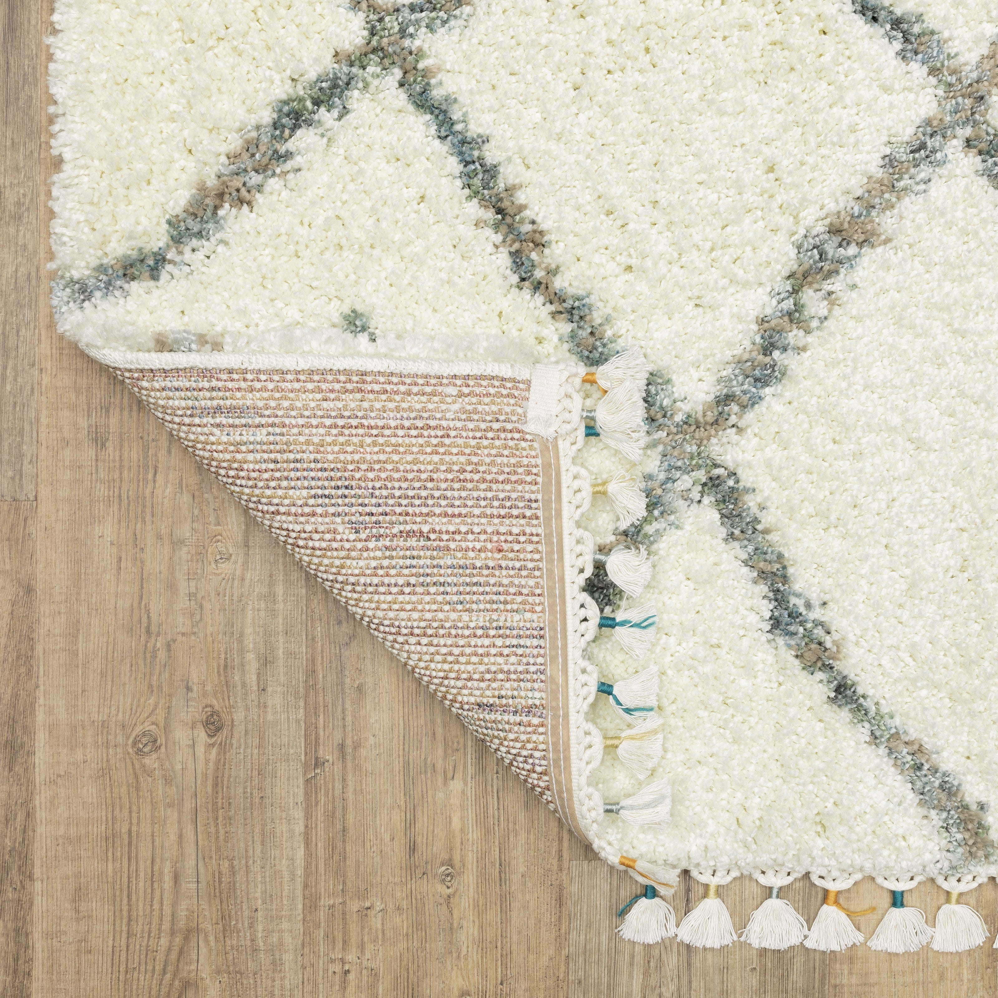 Oriental Weavers Axis AX03A Ivory/Multi Area Rug