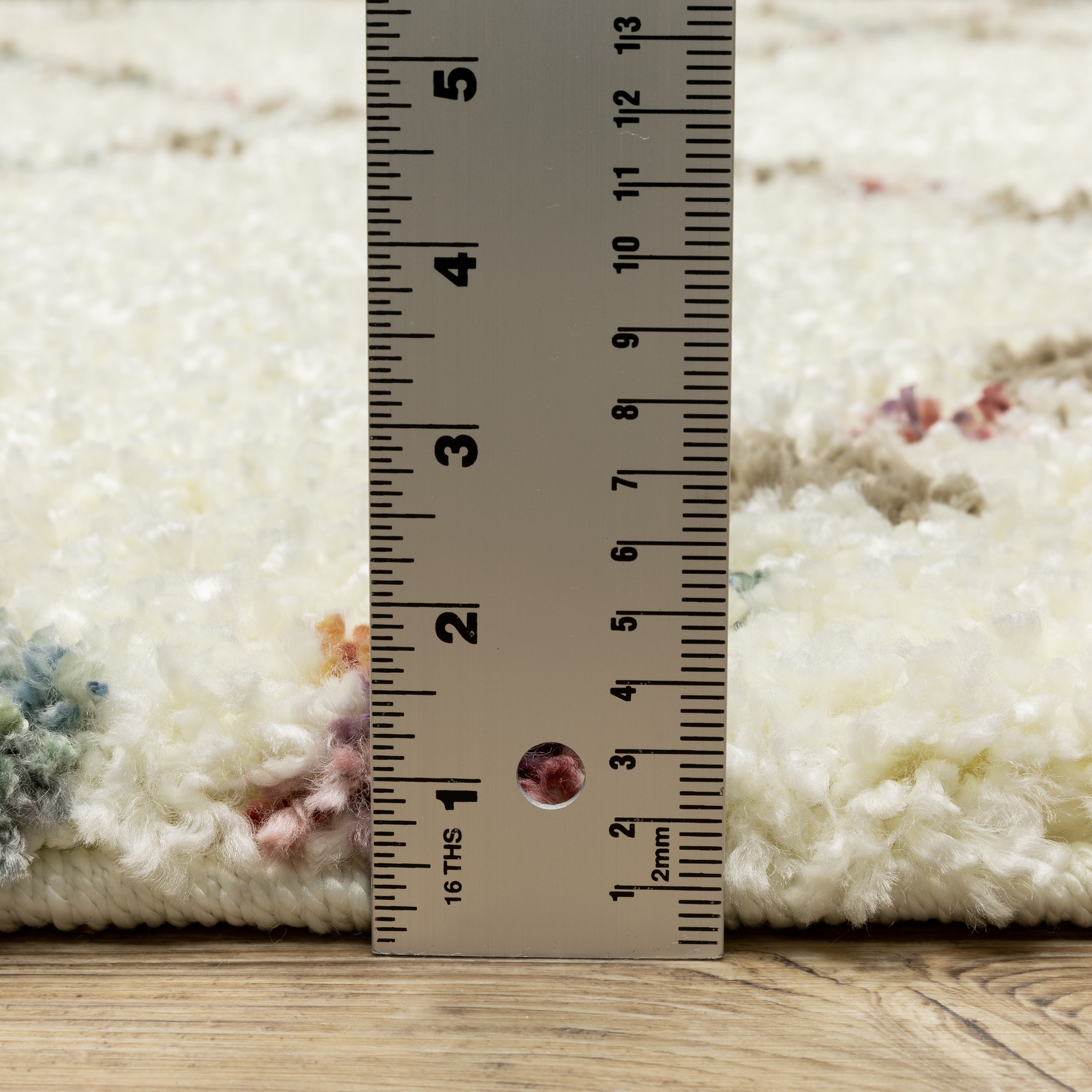 Oriental Weavers Axis AX08A Ivory/Multi Area Rug