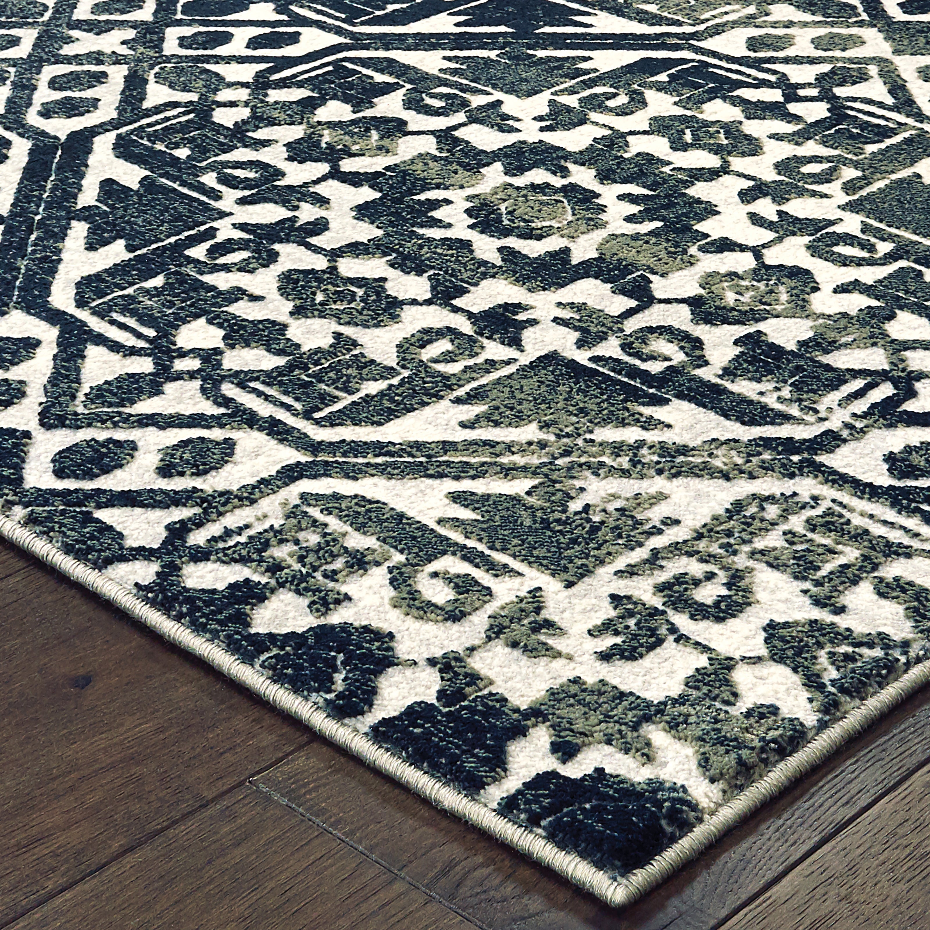 Oriental Weavers Bowen 5506E Navy/Ivory Area Rug