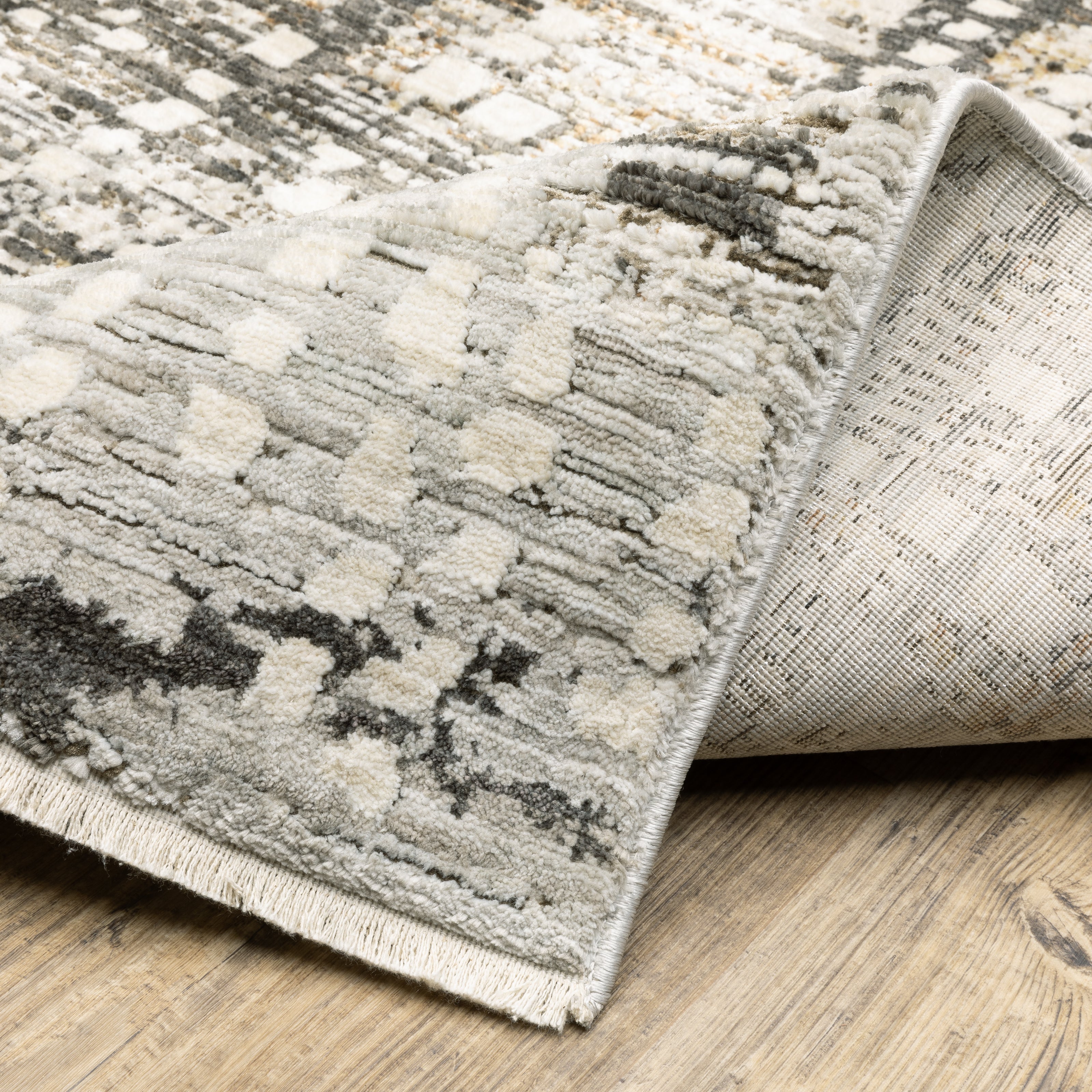 Oriental Weavers Branigan BRG01 Beige/Brown Area Rug