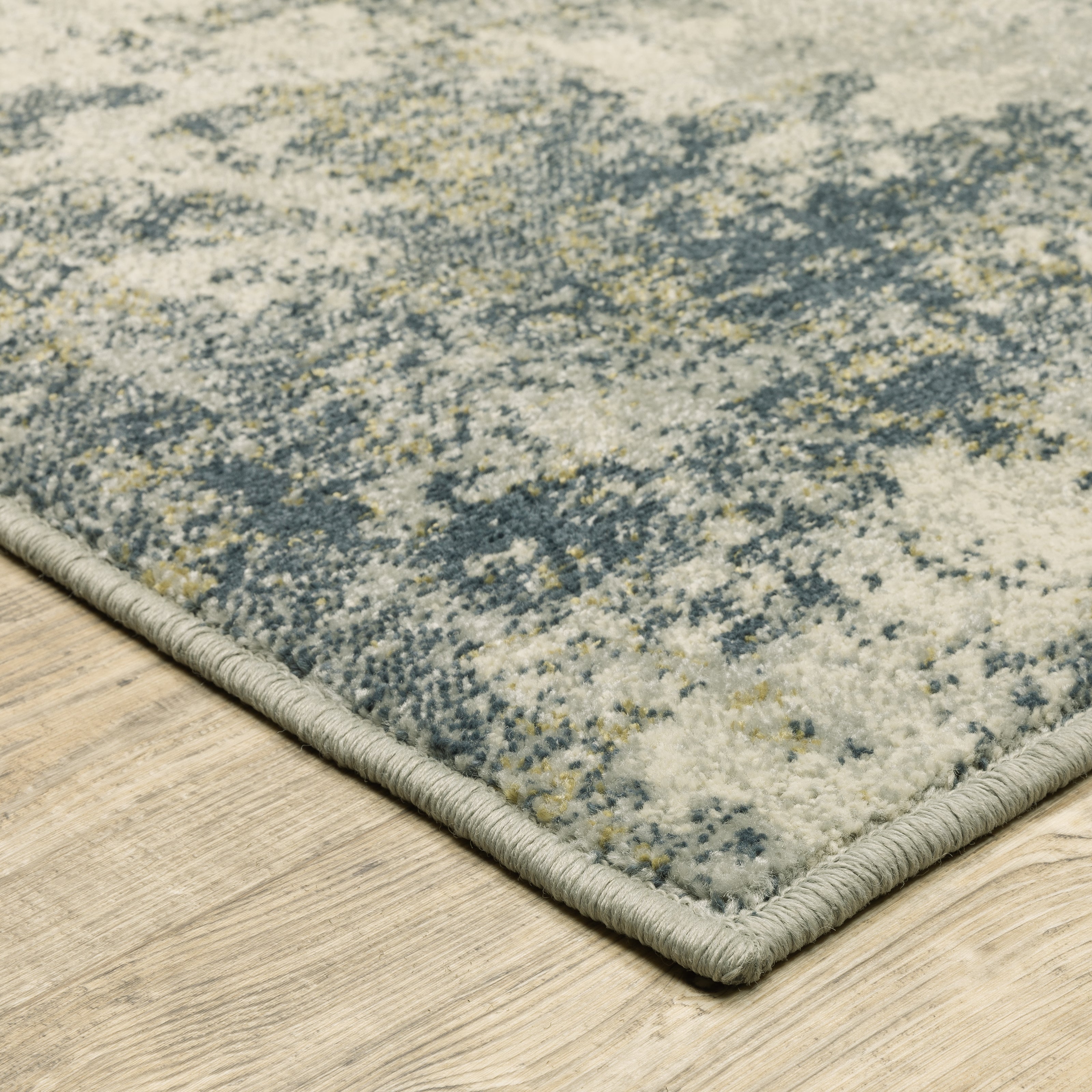 Oriental Weavers Branson BR12A Beige/Blue Area Rug