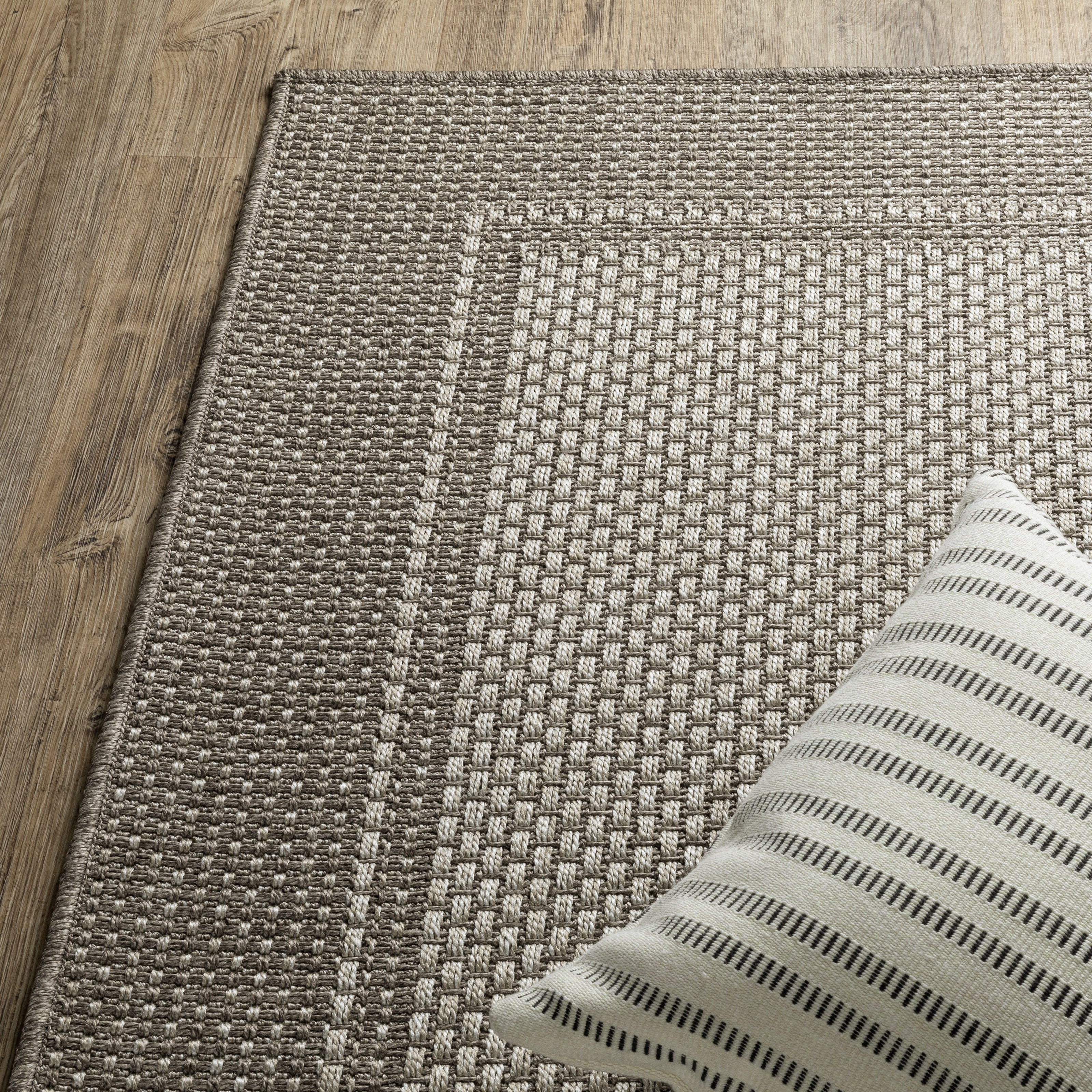 Oriental Weavers Caicos CA03N Grey/Grey Area Rug