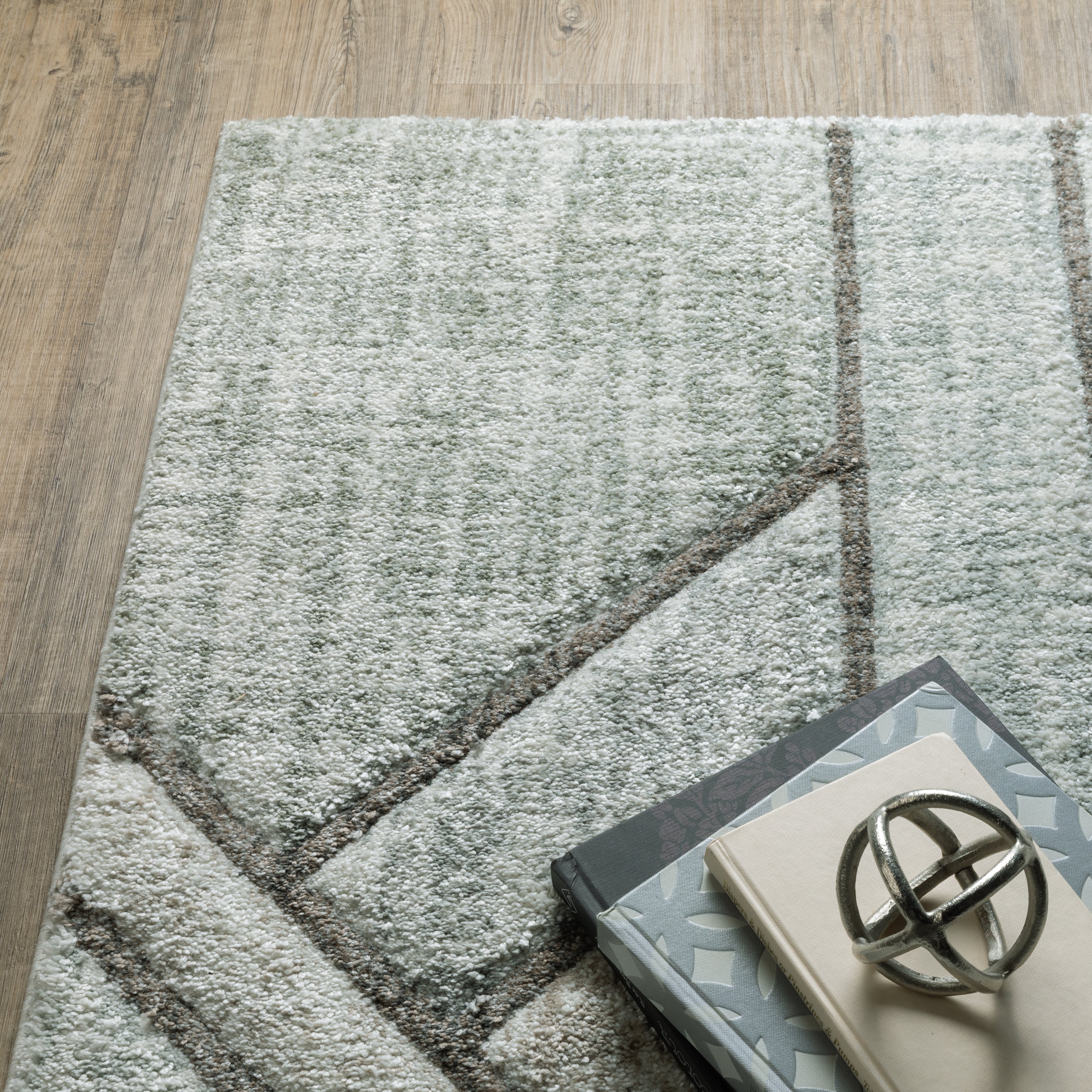 Oriental Weavers Cambria 5569B Grey/Beige Area Rug