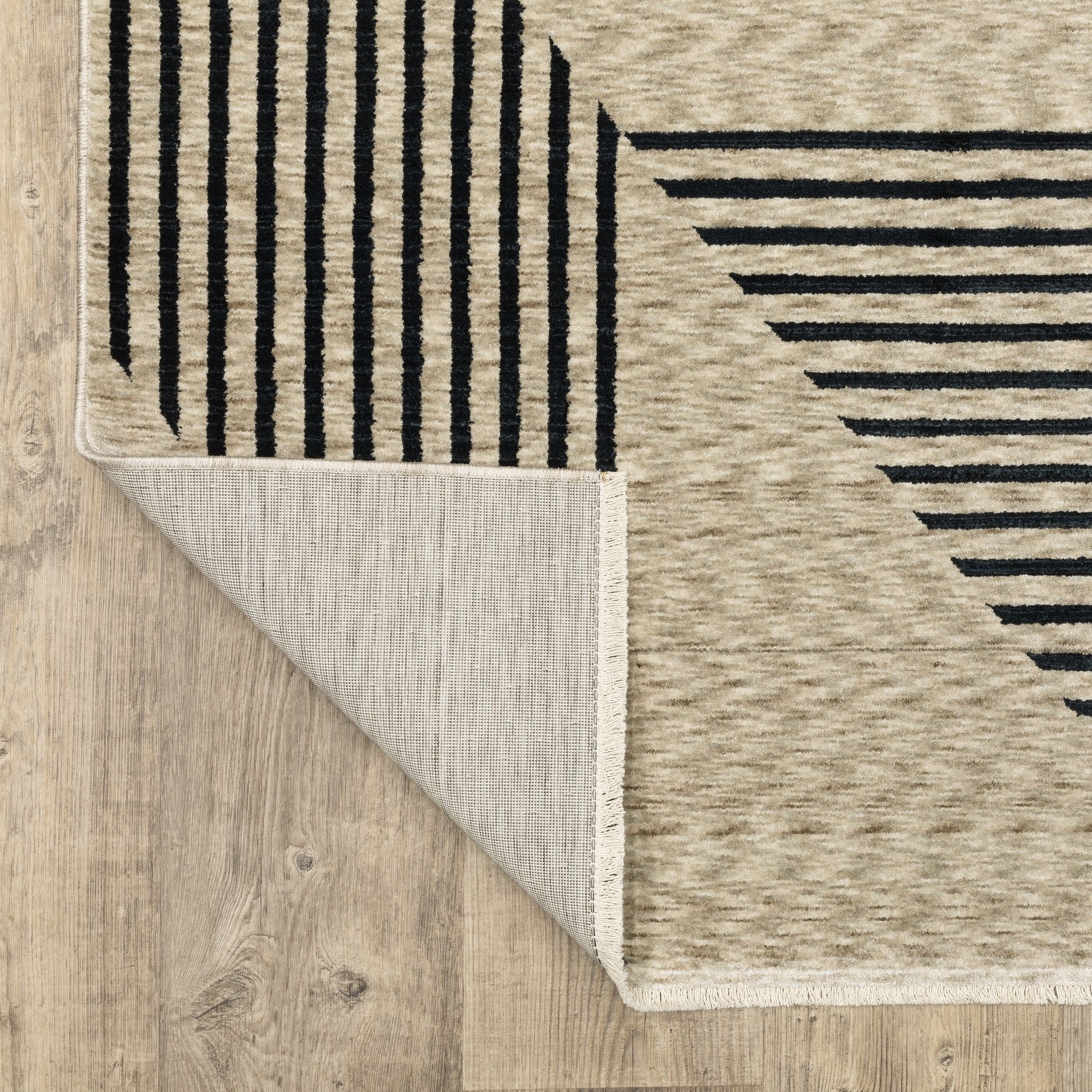 Oriental Weavers Capella CAP04 Beige/Blue Area Rug