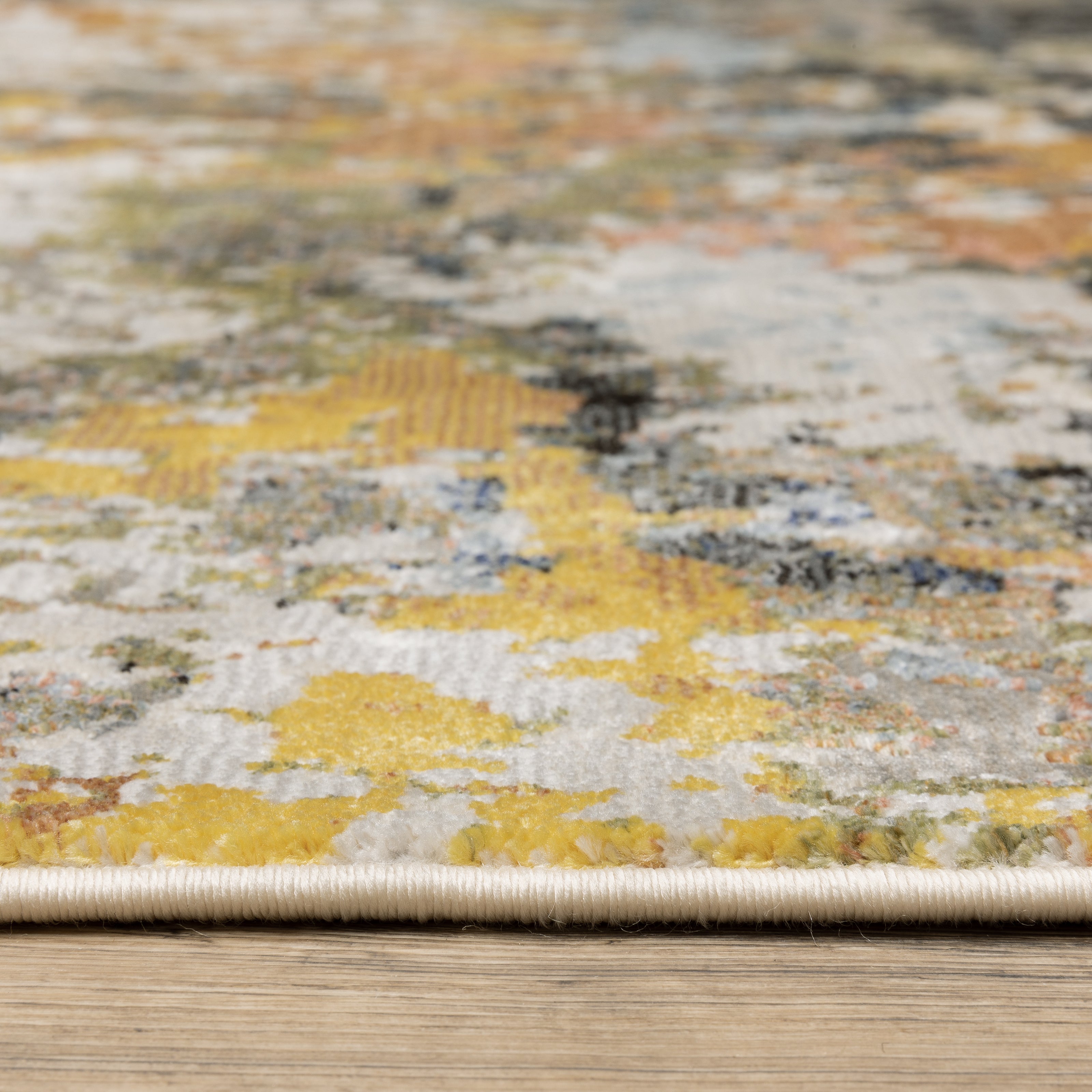 Oriental Weavers Caravan 502X Beige/Multi Area Rug