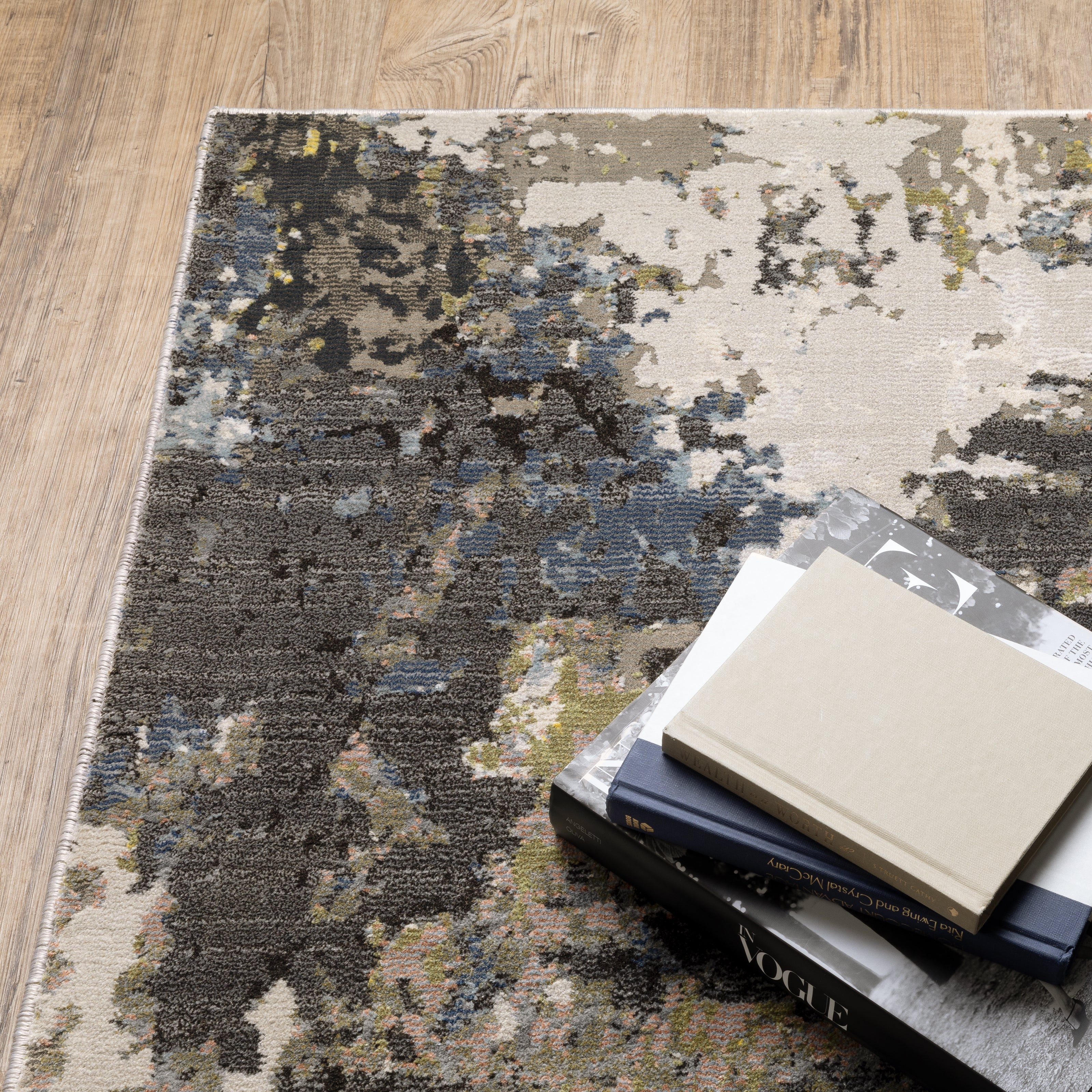 Oriental Weavers Caravan 502Z Grey/Green Area Rug