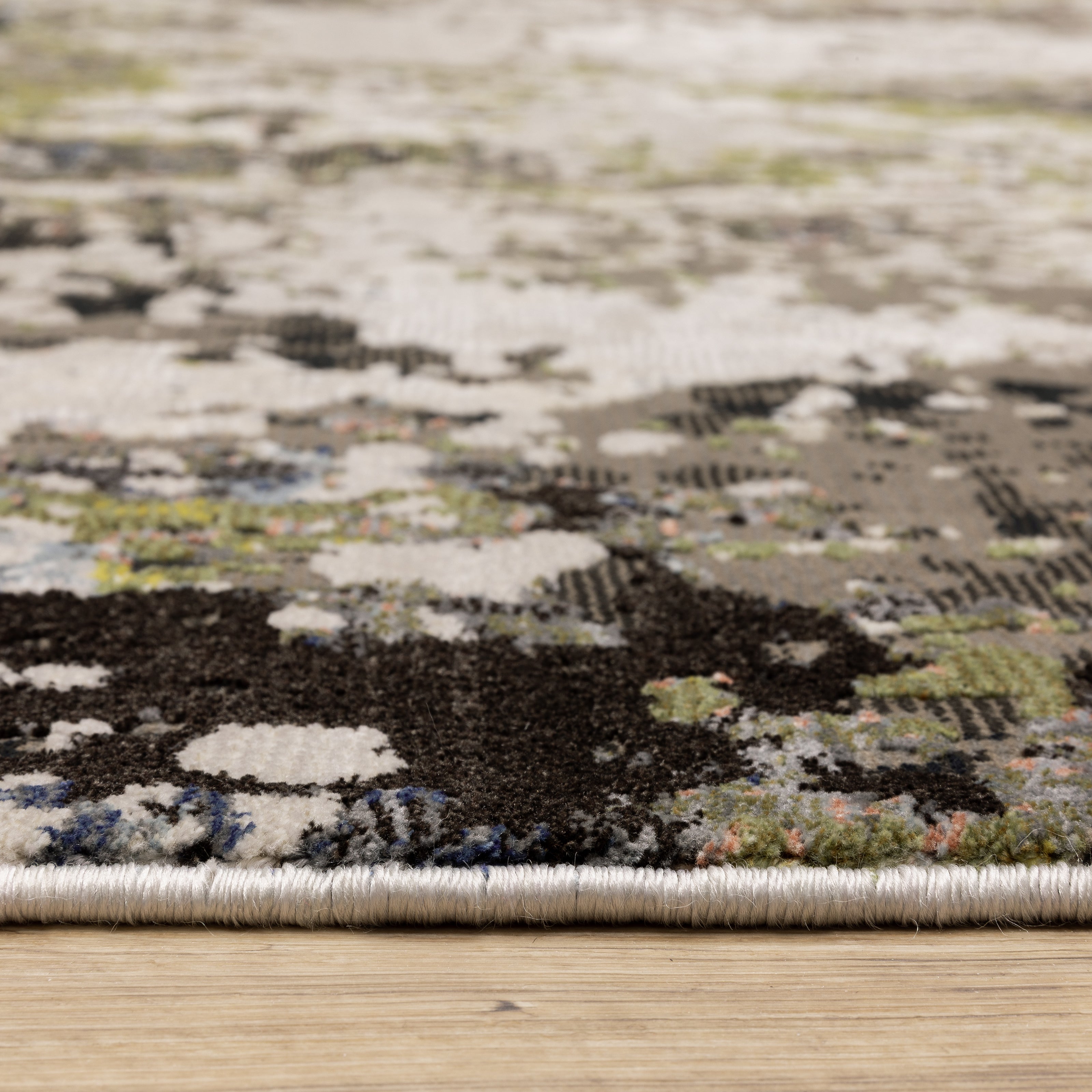 Oriental Weavers Caravan 502Z Grey/Green Area Rug