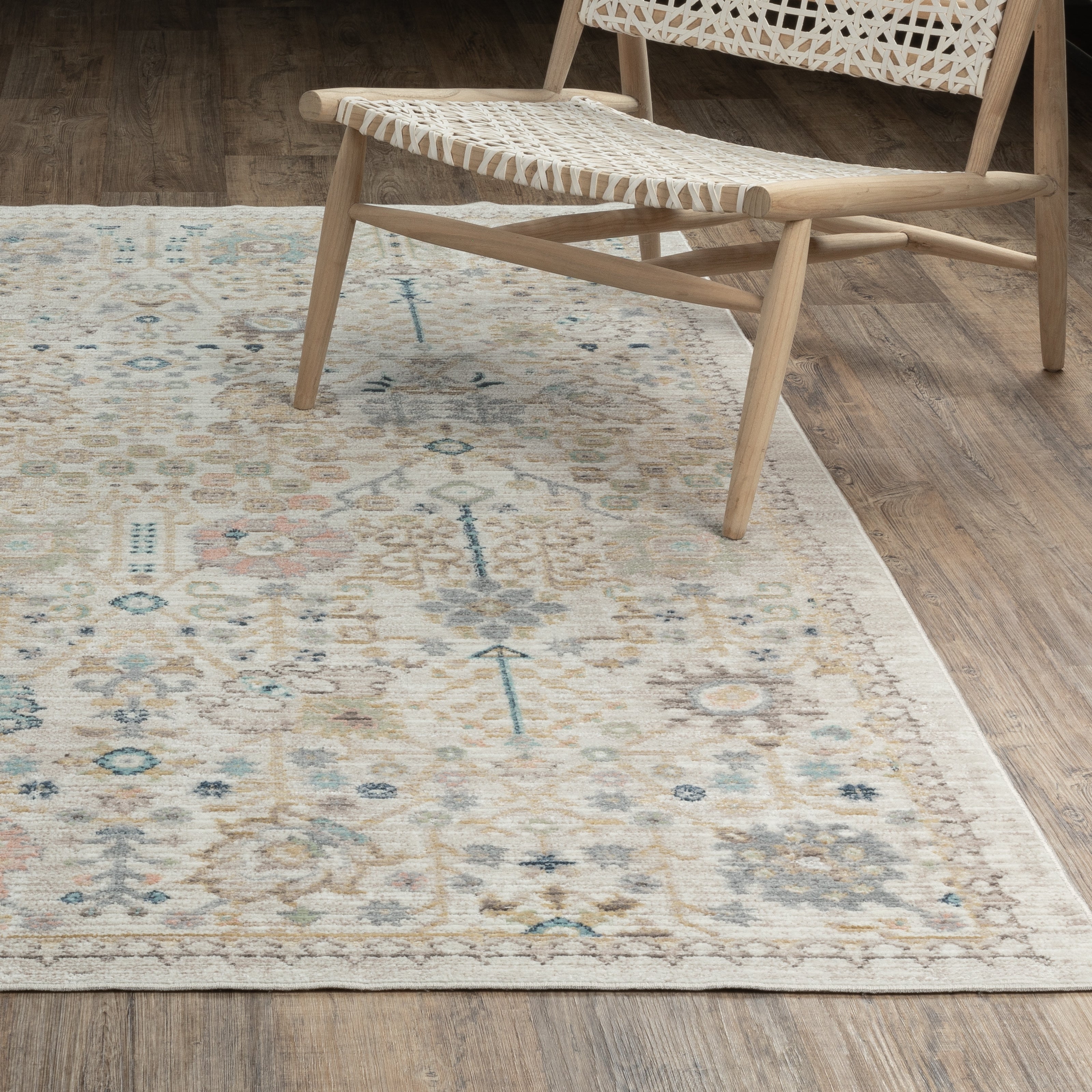 Oriental Weavers Cavett CAV13 Blue/Pink Area Rug
